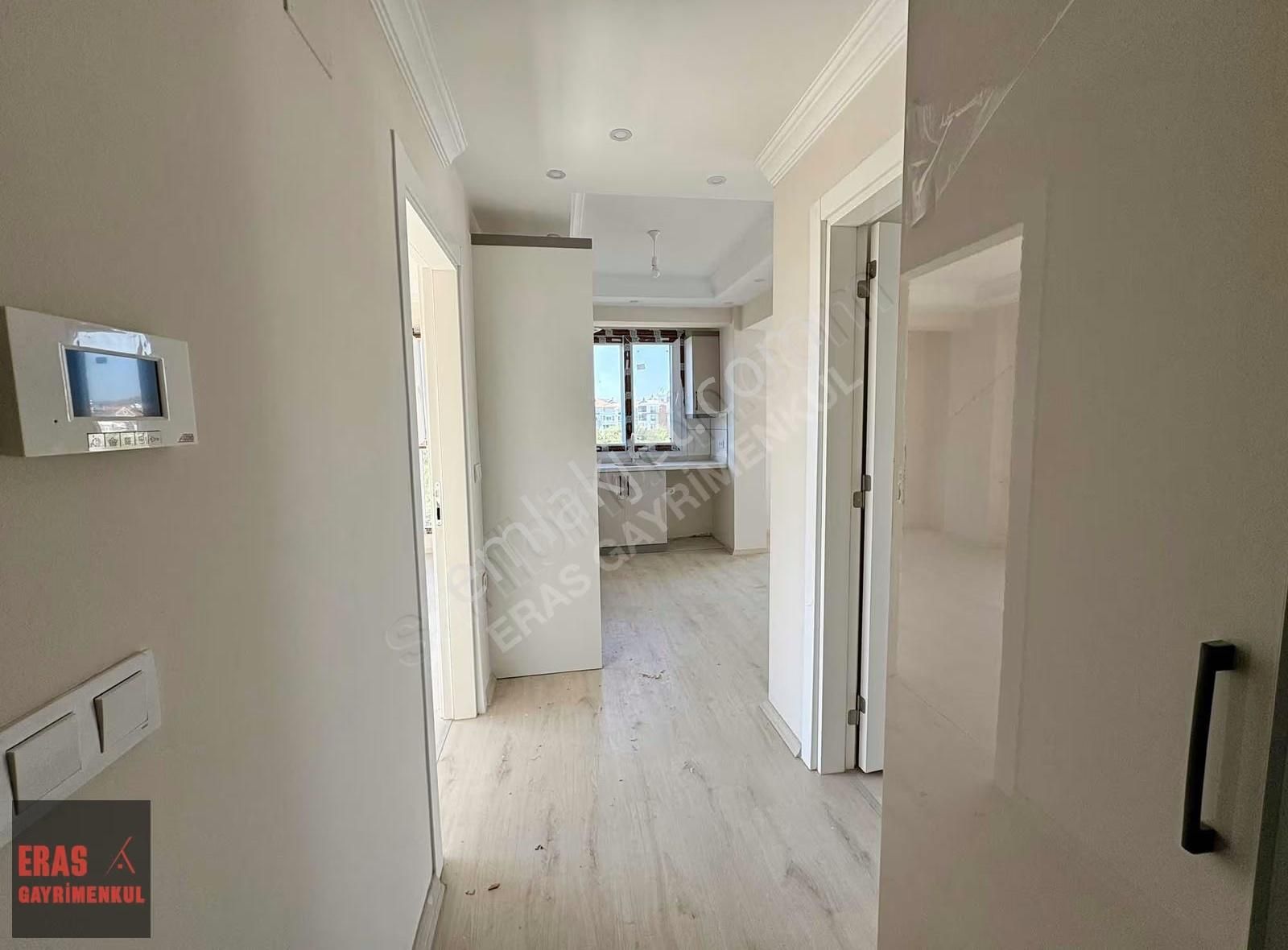 Eras Gayrimenkulden Butik Sitede Yüzme Havuzlu 2+1 Daire - Görsel 11