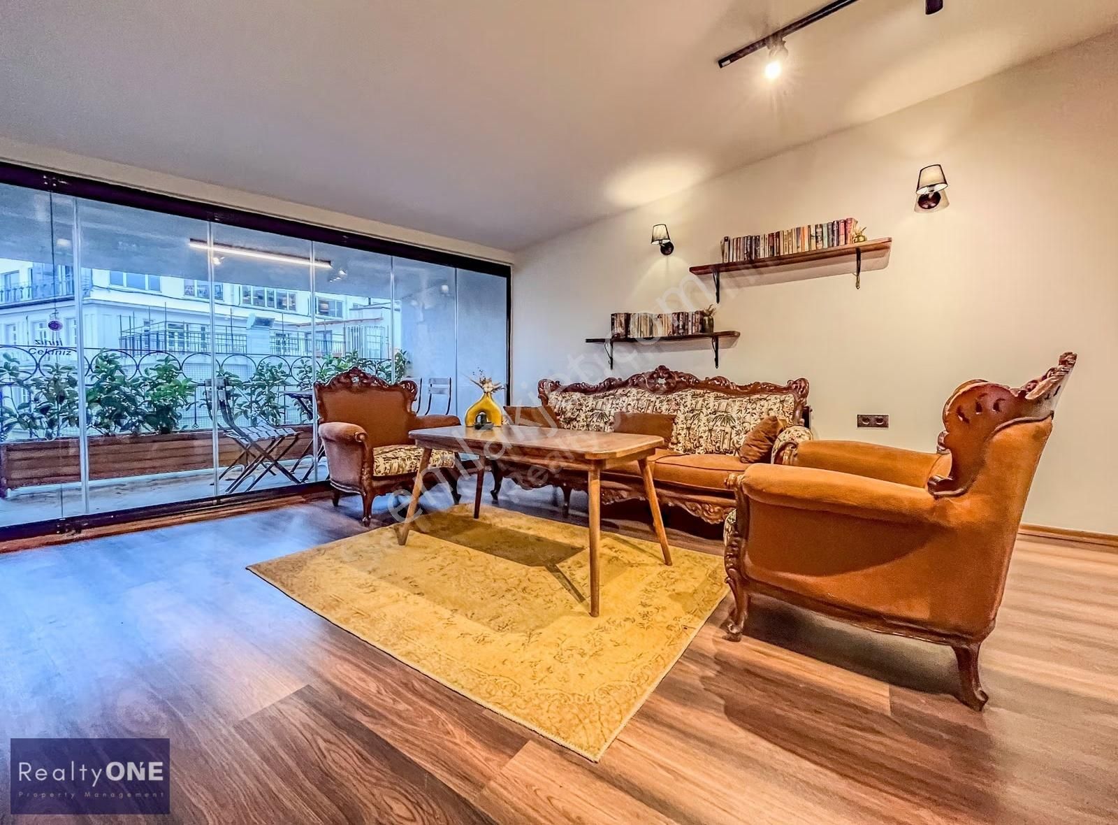 R-one Beyoğlu Tarihi Binada Dubleks Penthouse Kiralık Daire-eng - Görsel 18