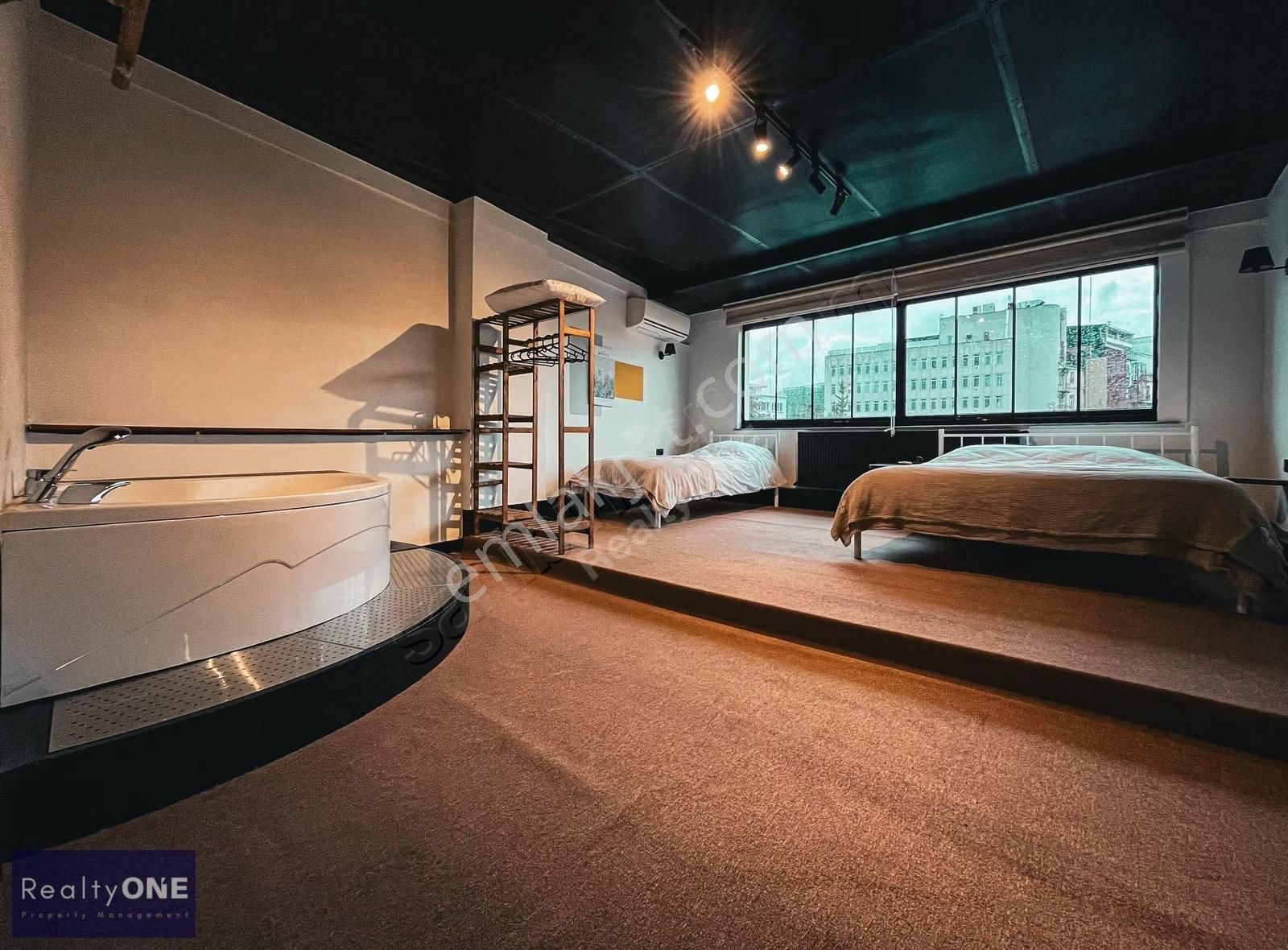 R-one Beyoğlu Tarihi Binada Dubleks Penthouse Kiralık Daire-eng - Görsel 22