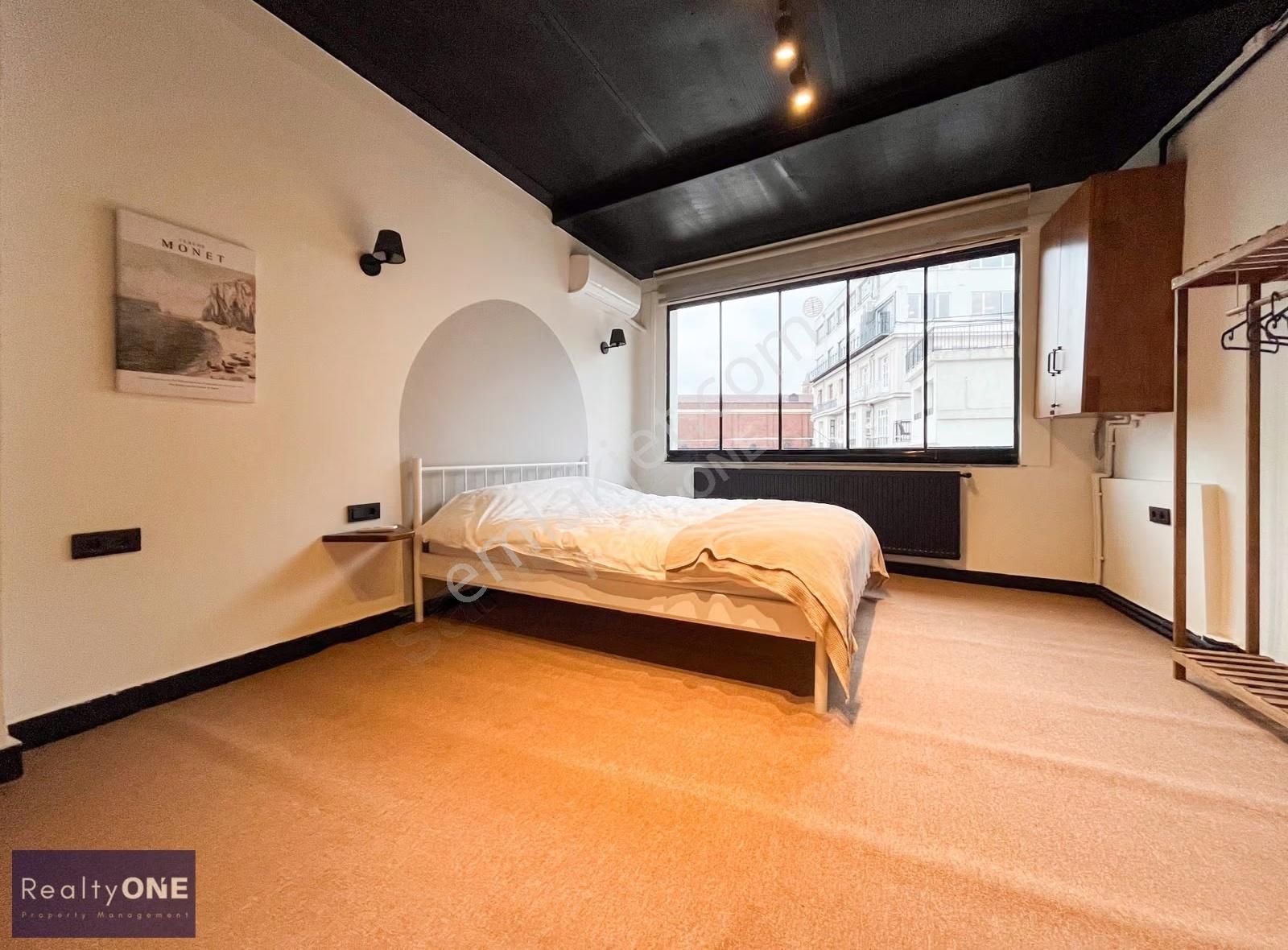 R-one Beyoğlu Tarihi Binada Dubleks Penthouse Kiralık Daire-eng - Görsel 23