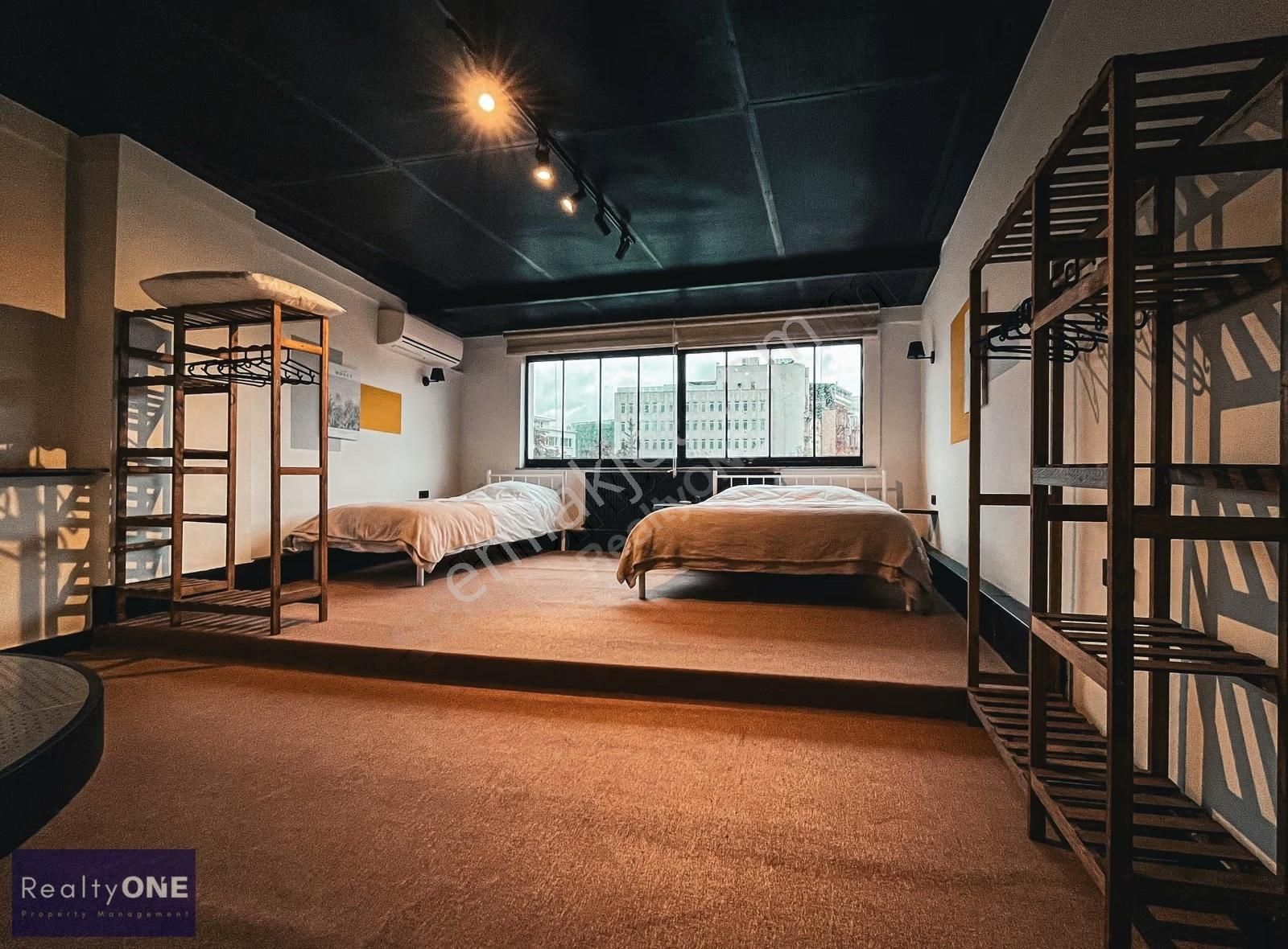 R-one Beyoğlu Tarihi Binada Dubleks Penthouse Kiralık Daire-eng - Görsel 7