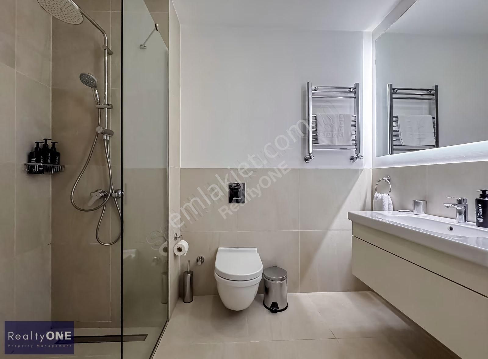 R-one Flat For Rent 2+1 New Building In Gümüşsuyu W/car Parking - Görsel 28