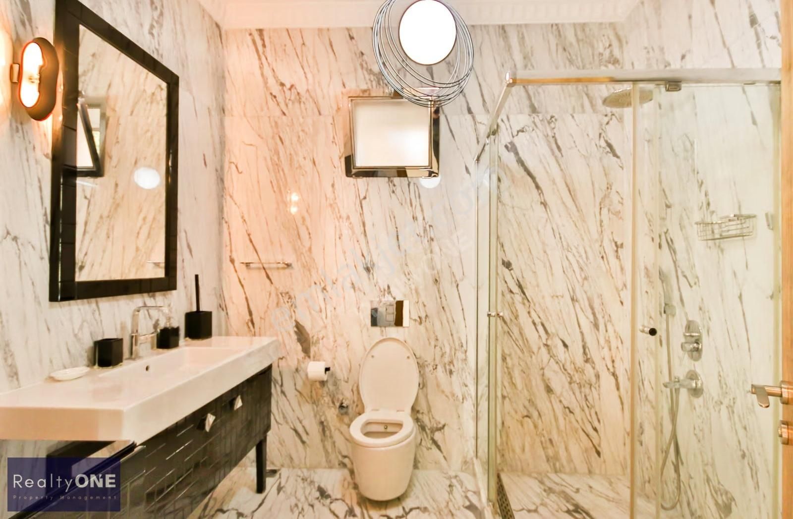 R-one Rental 2+1 Flat In Cihangir Historical Build High Ceiling - Görsel 21