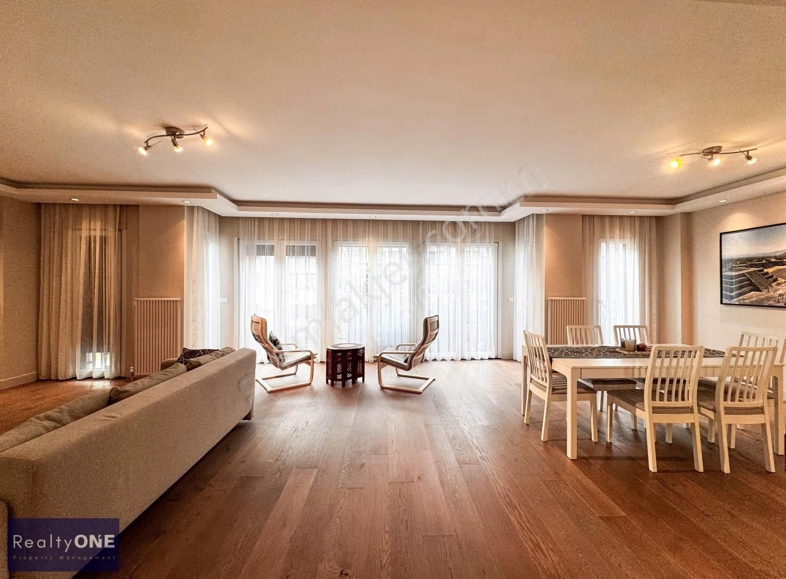 R-one Furnished 3+1 Apt. For Rent İn A New Building On Cihangir - Görsel 16