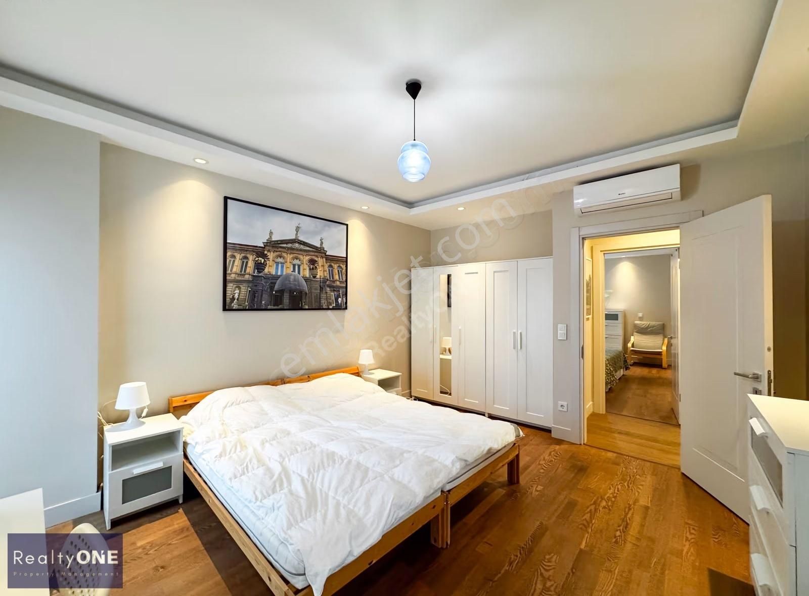 R-one Furnished 3+1 Apt. For Rent İn A New Building On Cihangir - Görsel 4