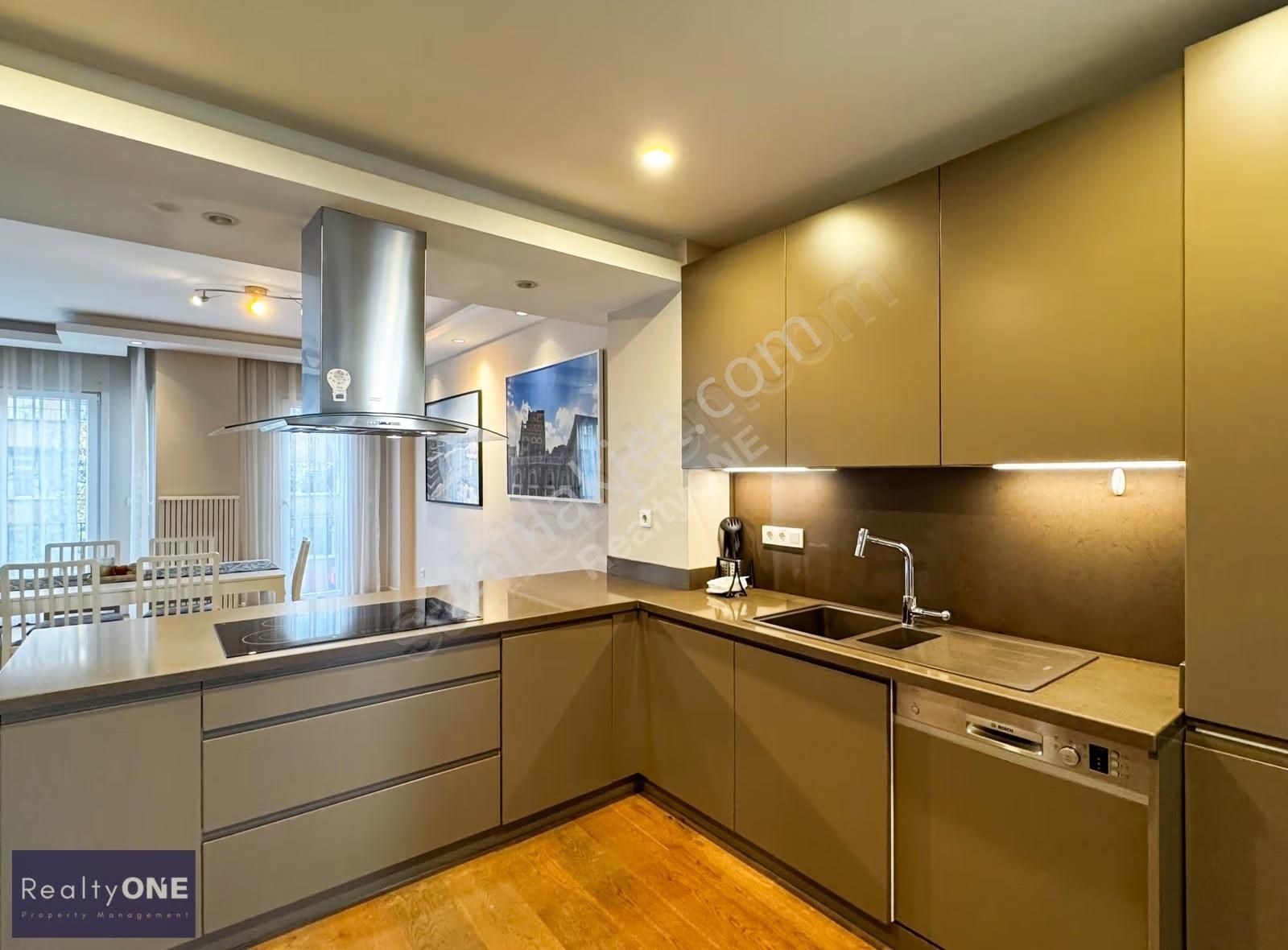 R-one Furnished 3+1 Apt. For Rent İn A New Building On Cihangir - Görsel 11