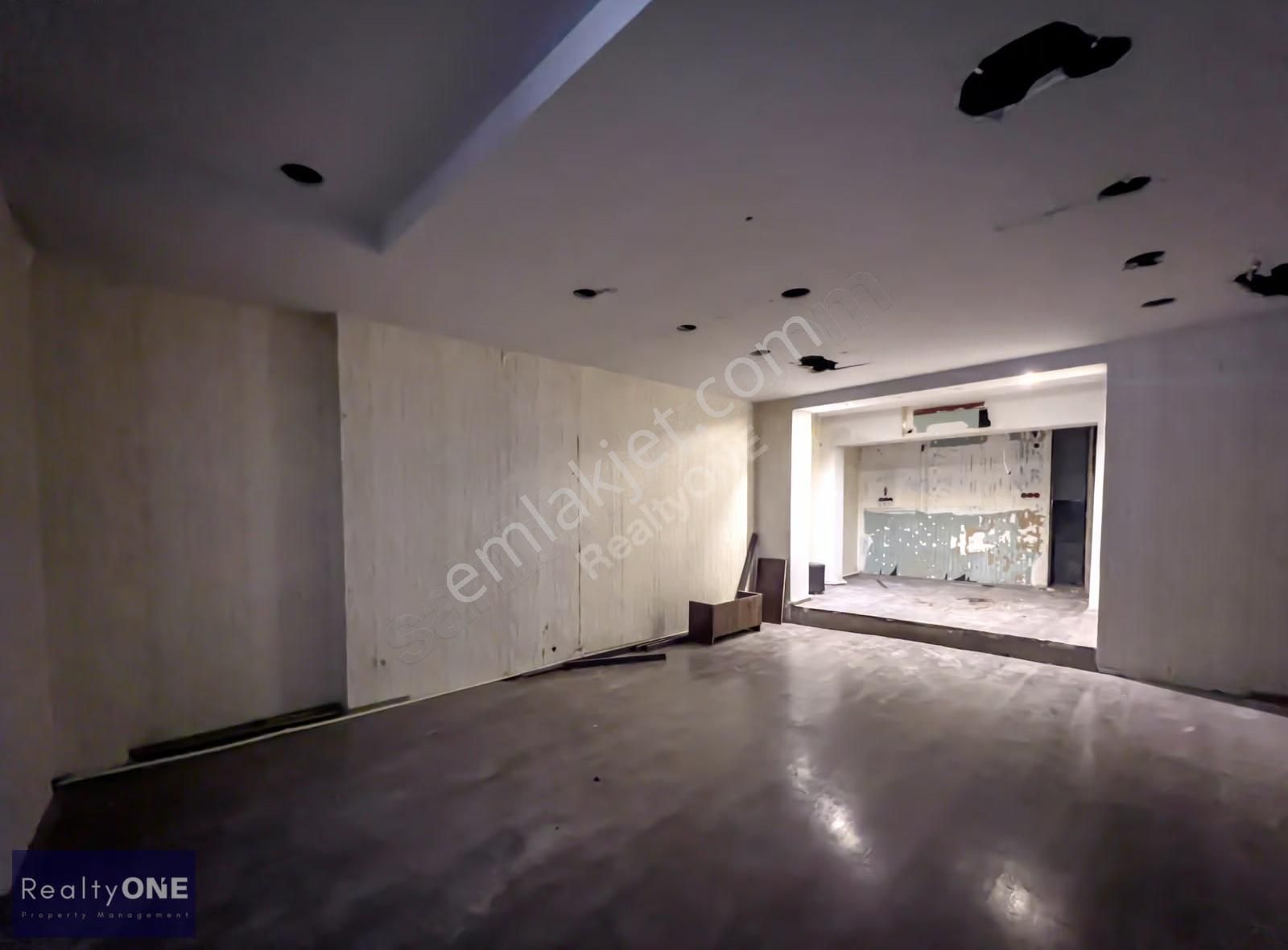 R-one Beyoğlu İstiklal Dibi Süper Konum 75m2 Kiralık Dükkan-eng - Görsel 29