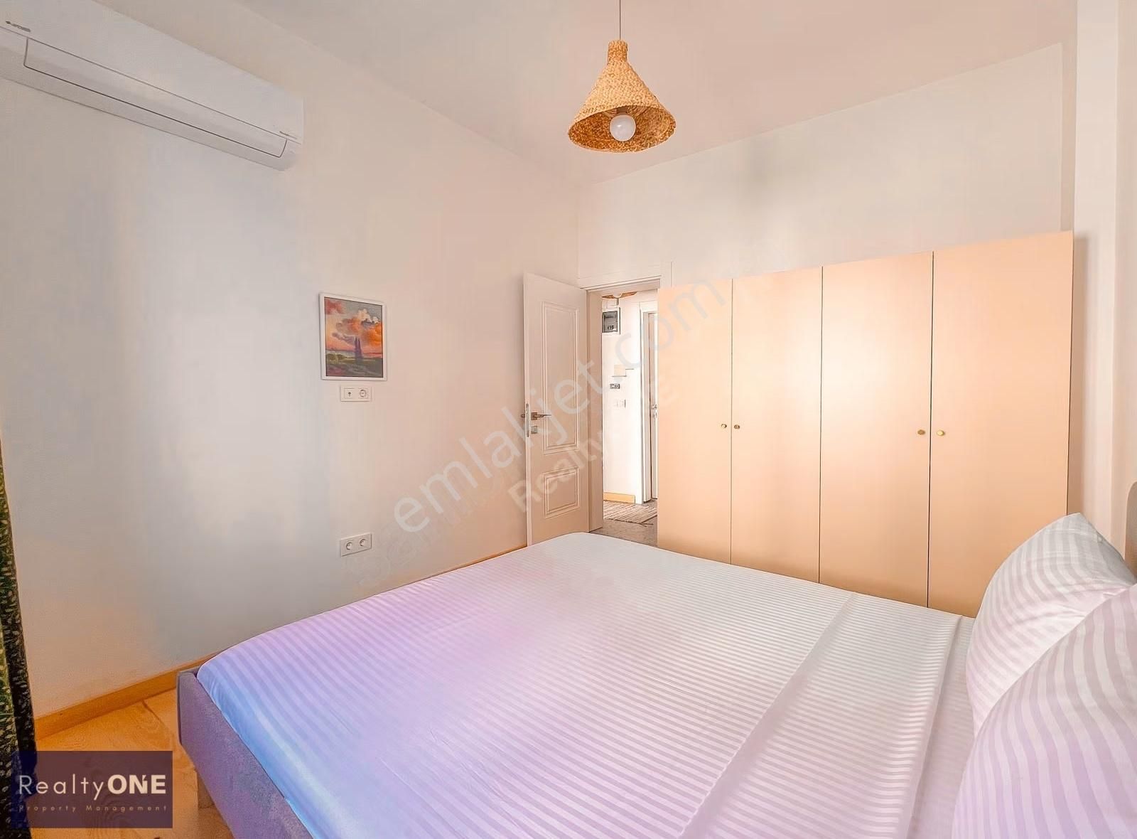 R-one Beyoğlu Tomtom'da 2+1 Eşyalı Balkonlu Kiralık Daire-eng - Görsel 13