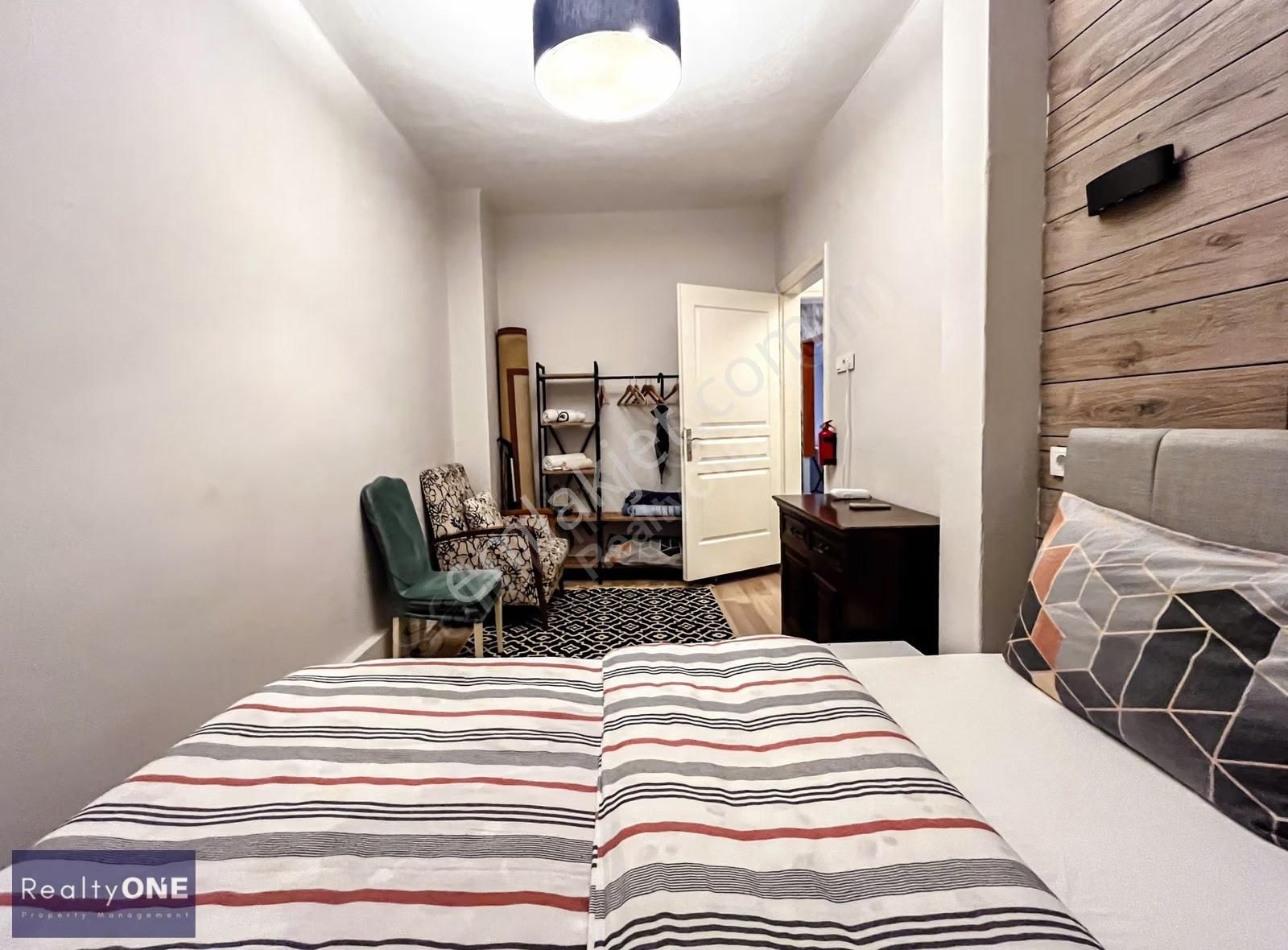 R-one Beyoğlu Cihangir Merkezi Konum Eşyalı 2+1 Kiralık Daire-en - Görsel 11