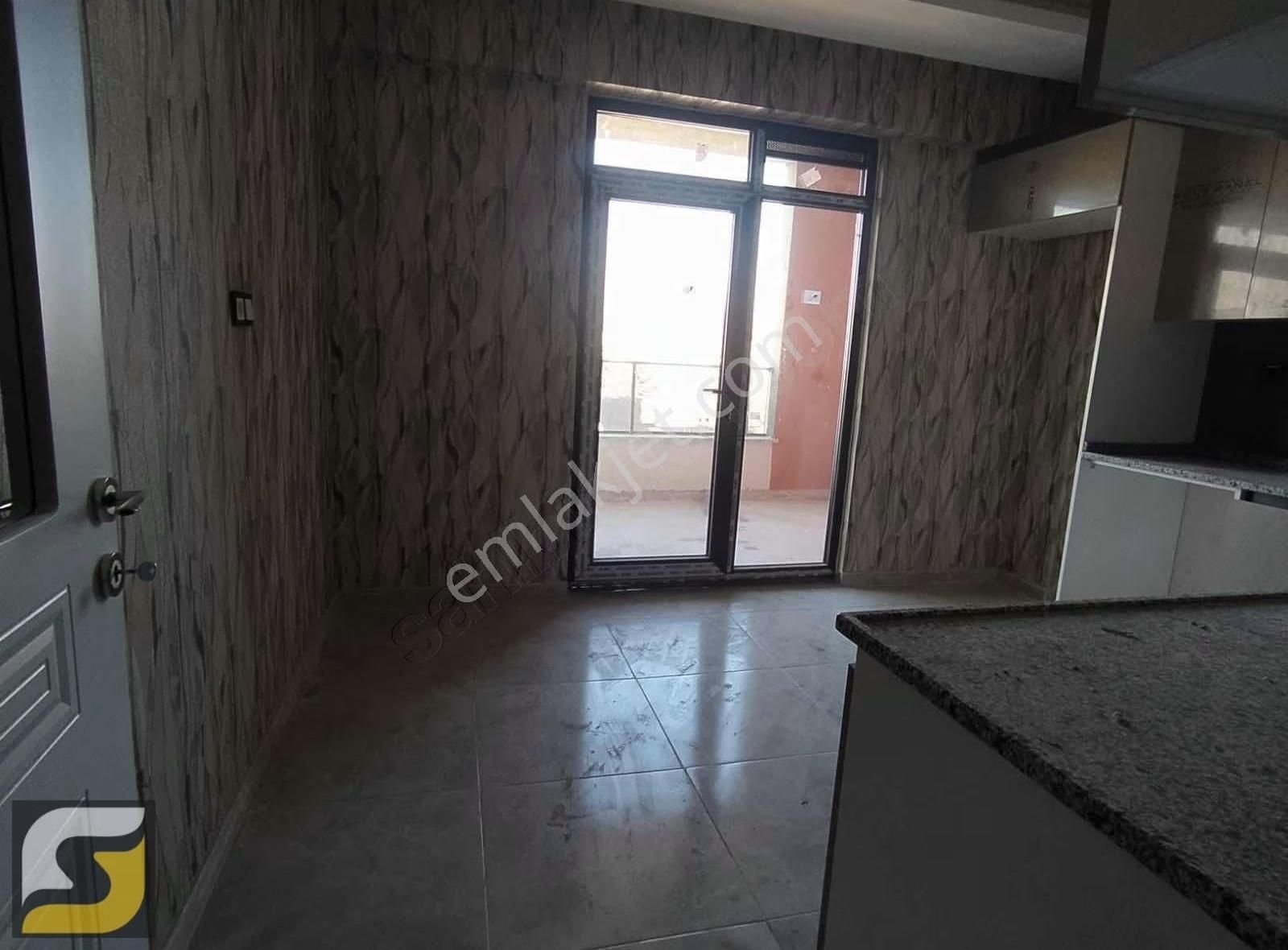 Konya Karatayda Satılık 3+1 Ayrı Mutfak Daire - Görsel 3