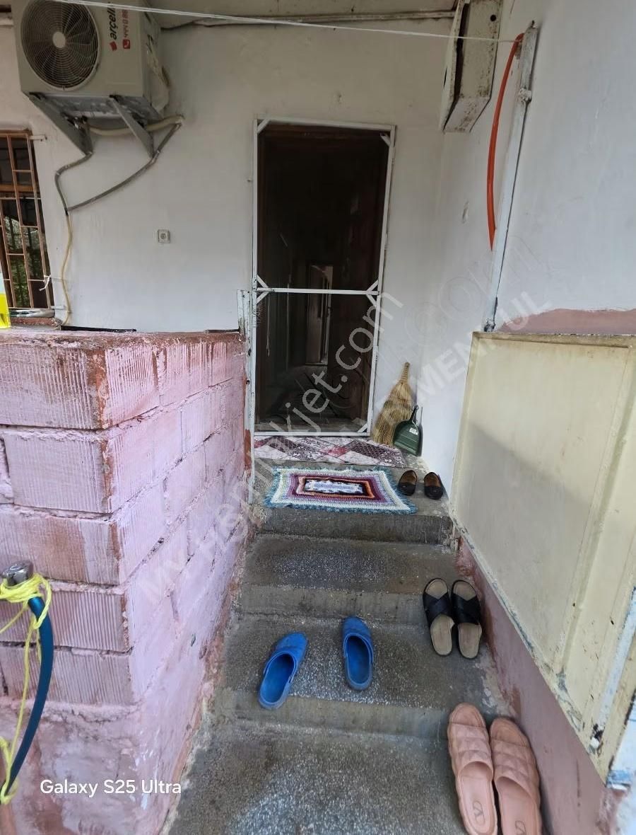 Aksu Pınarlı'da Satılık İki Tarafı Yol 707 M2 Tek Tapu 2 Ev. - Görsel 24