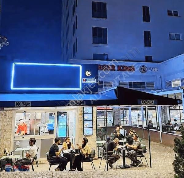 Remax Advanage'dan Ege Boyu Çarşısı Meydanın'da Satılık Dükkan - Görsel 2