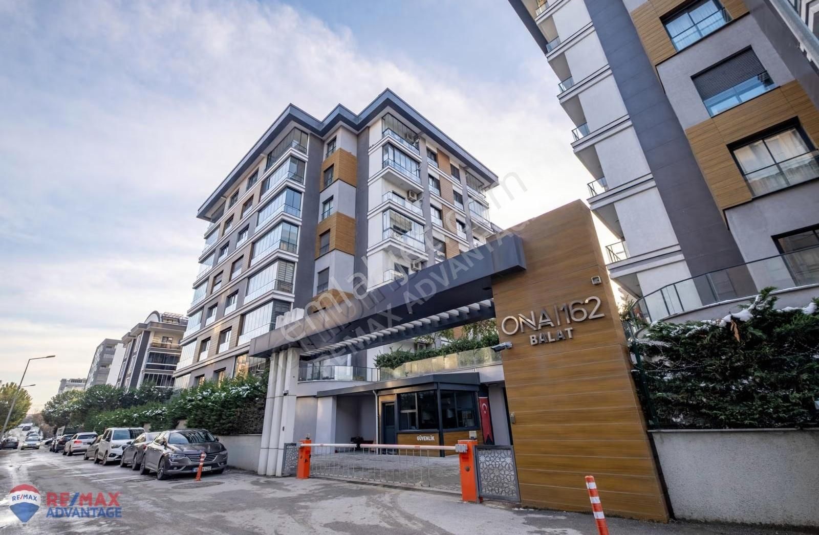 Remax Advantage Dan Balat Ona 162 Sitesinde 4,5+1 Arakat Daire