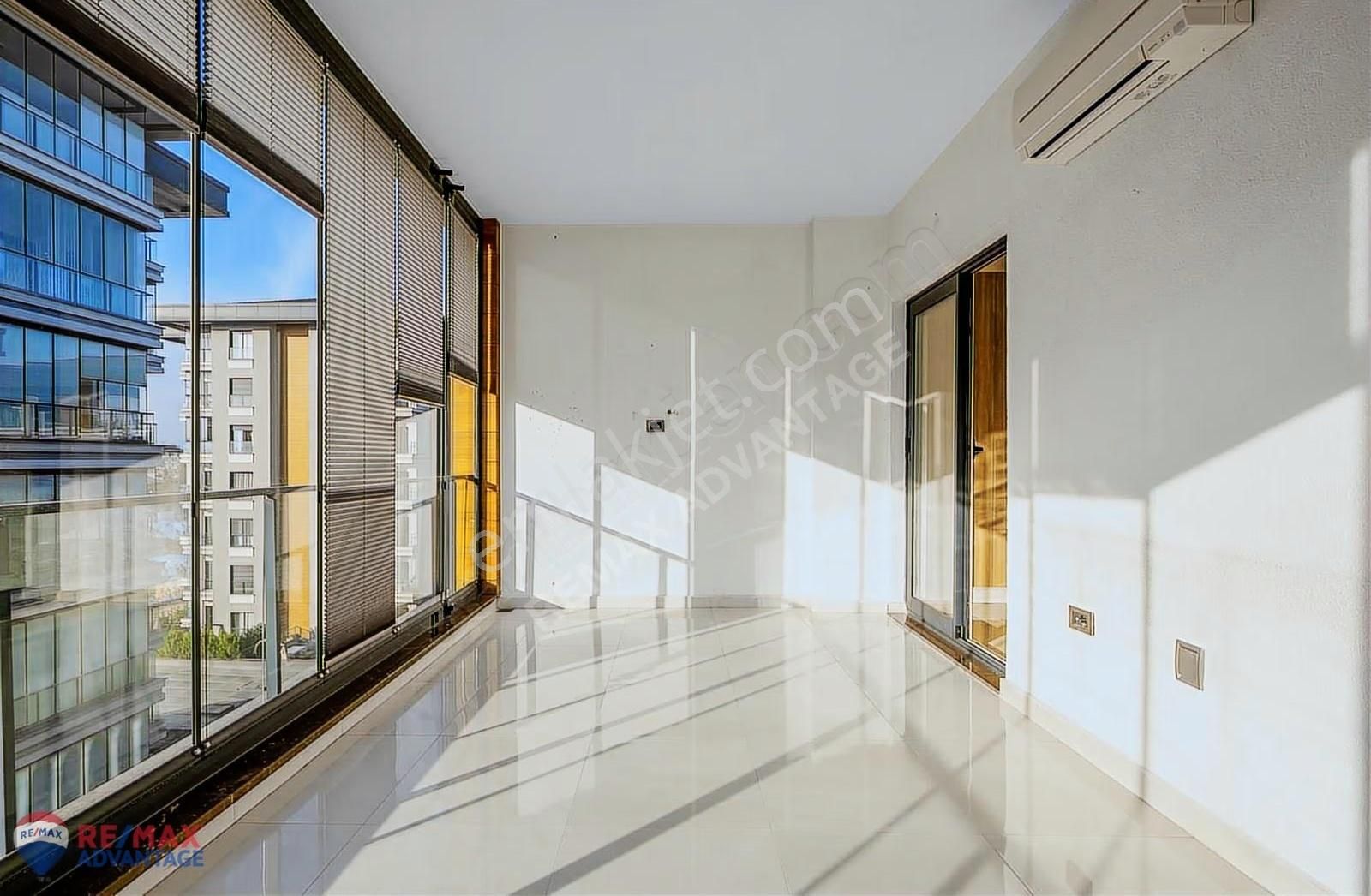 Remax Advantage Dan Balat Ona 162 Sitesinde 4,5+1 Arakat Daire - Görsel 28