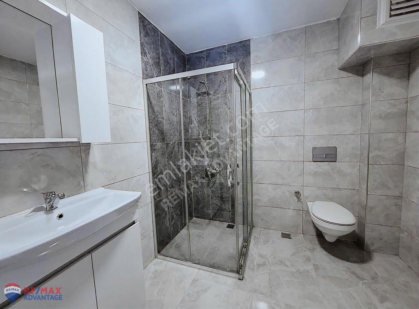 Remax Advantage'dan Özlüce Okullar Bölgesinde 3+1 Sıfır Daire - Görsel 6
