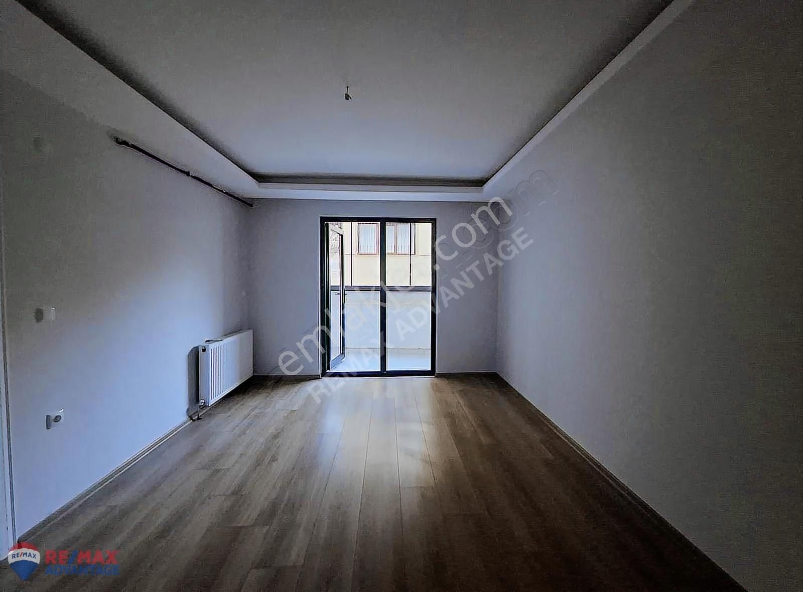 Remax Advantage'dan Özlüce Okullar Bölgesinde 3+1 Sıfır Daire - Görsel 4