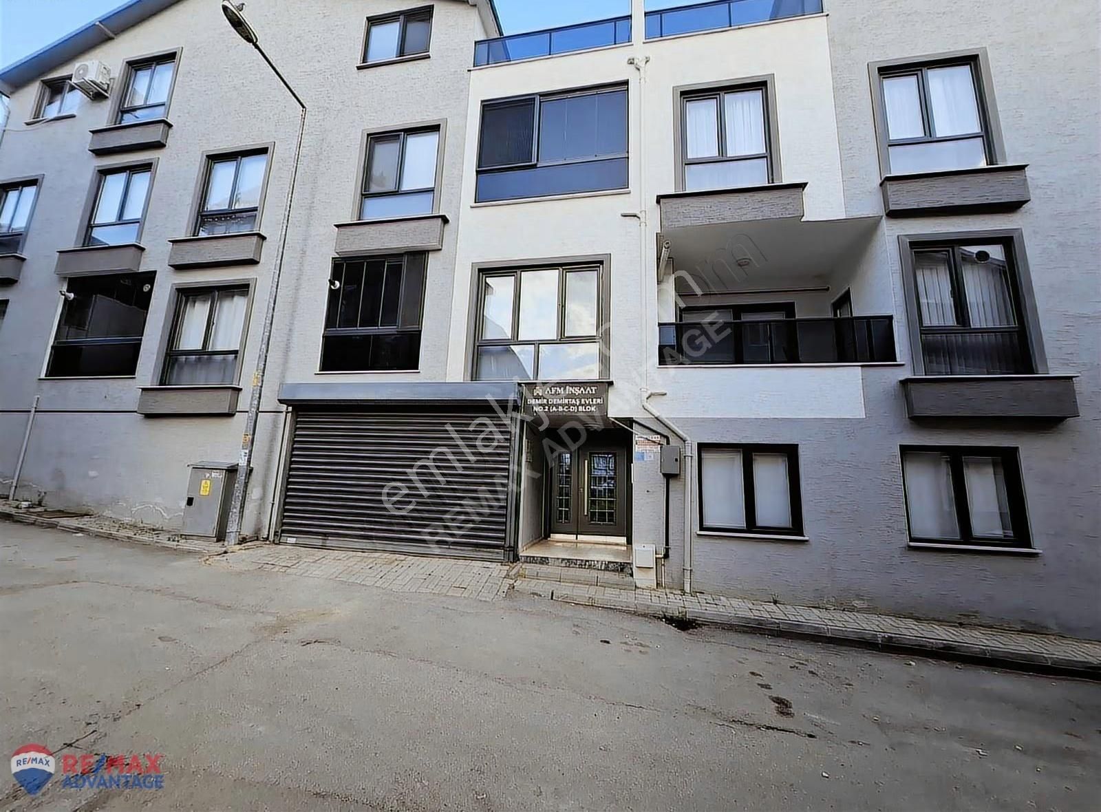 Remax Advantage'dan Özlüce Okullar Bölgesinde 3+1 Sıfır Daire - Görsel 5