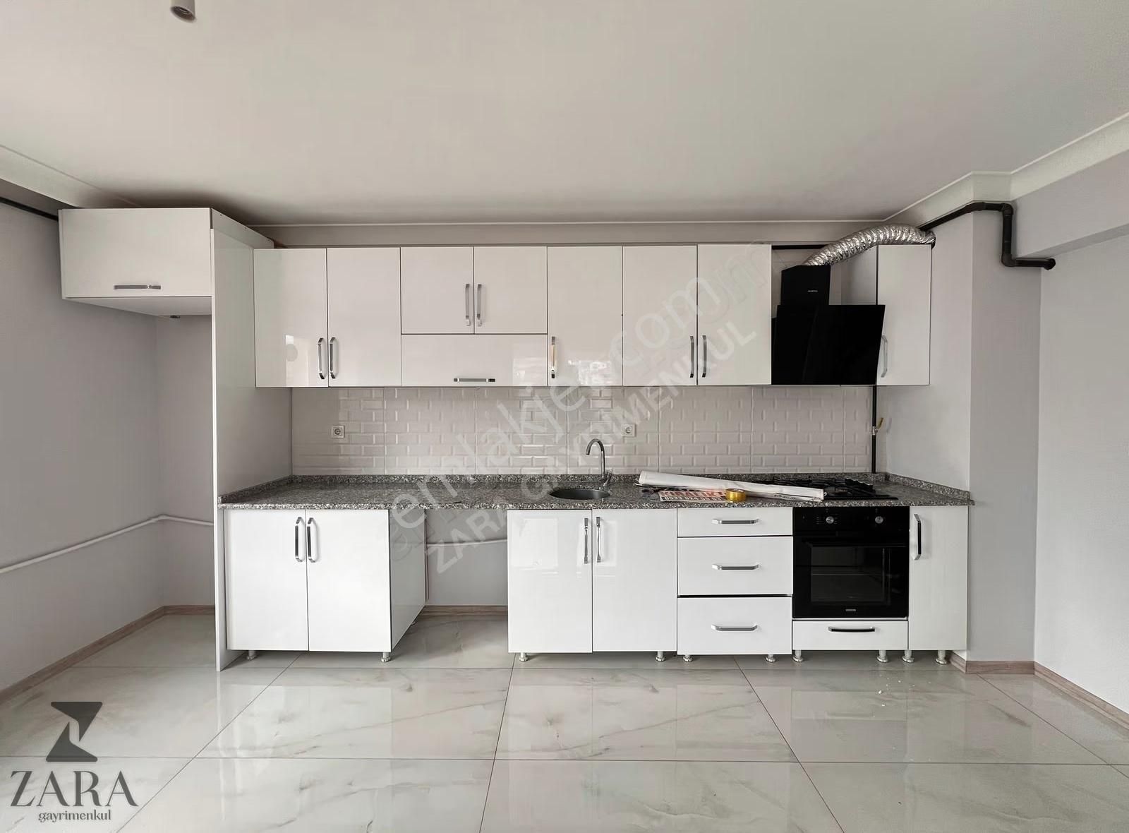 ▄zara▄n.ertaş Cd Üzeri Site'de 3+1 145m²ful Yapılı Kiralık Daire - Görsel 5