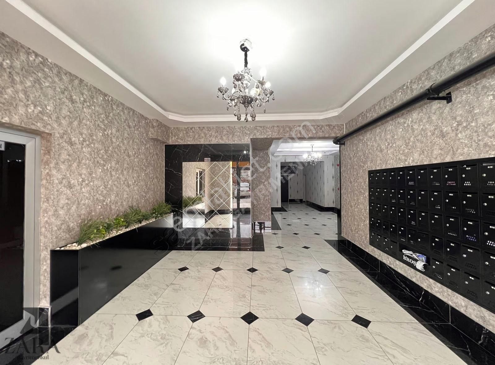 ▄zara▄n.ertaş Cd Üzeri Site'de 3+1 145m²ful Yapılı Kiralık Daire - Görsel 2