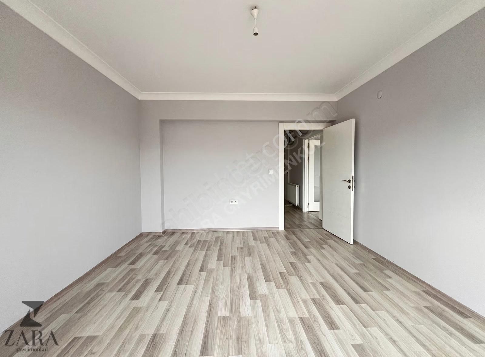 ▄zara▄n.ertaş Cd Üzeri Site'de 3+1 145m²ful Yapılı Kiralık Daire - Görsel 23