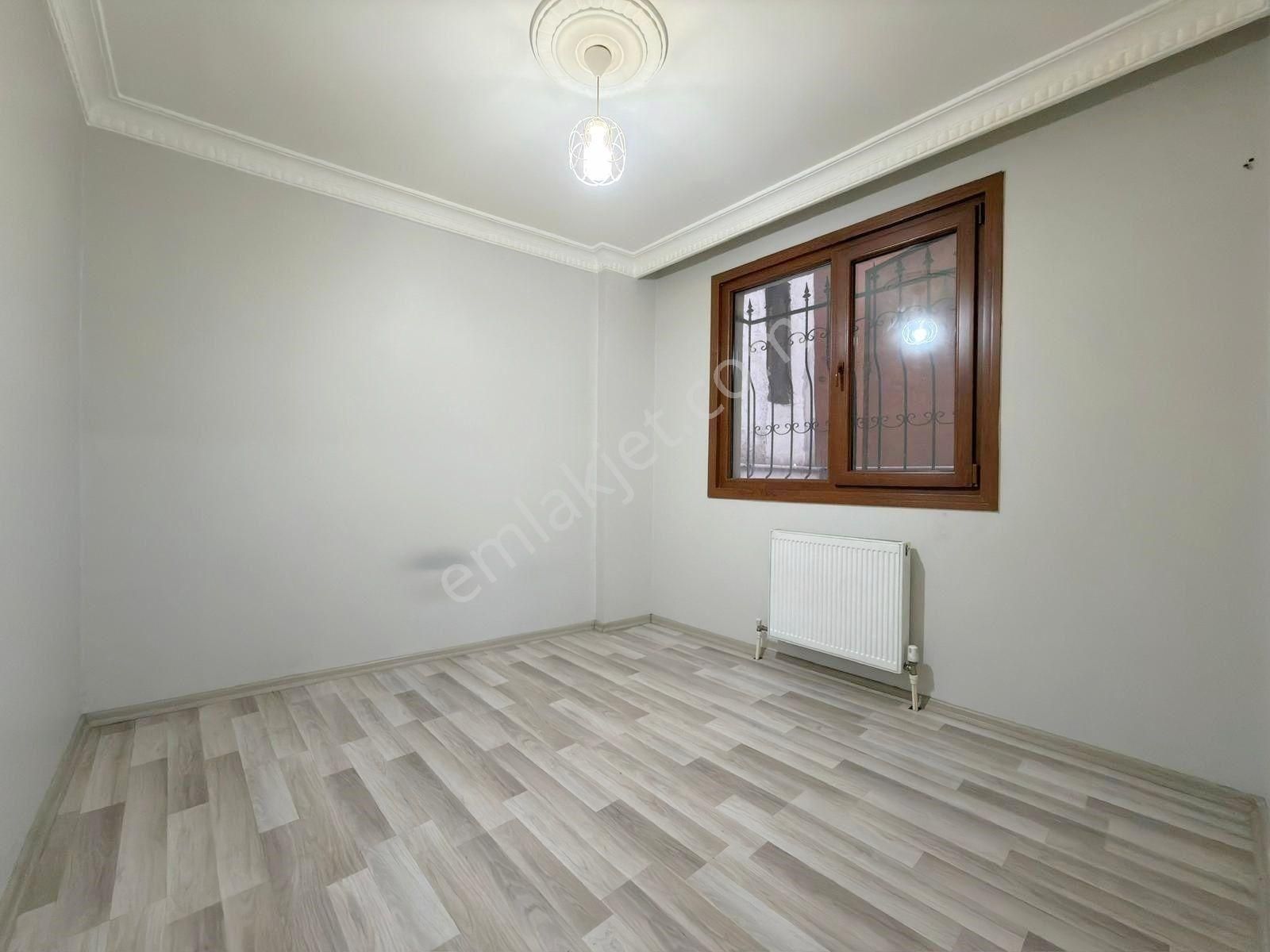 Yıldız Dan Fevizçakmakta Metrobüse Yakın Yatırımlık Boş Fırsat Daire 2+1 - Görsel 4