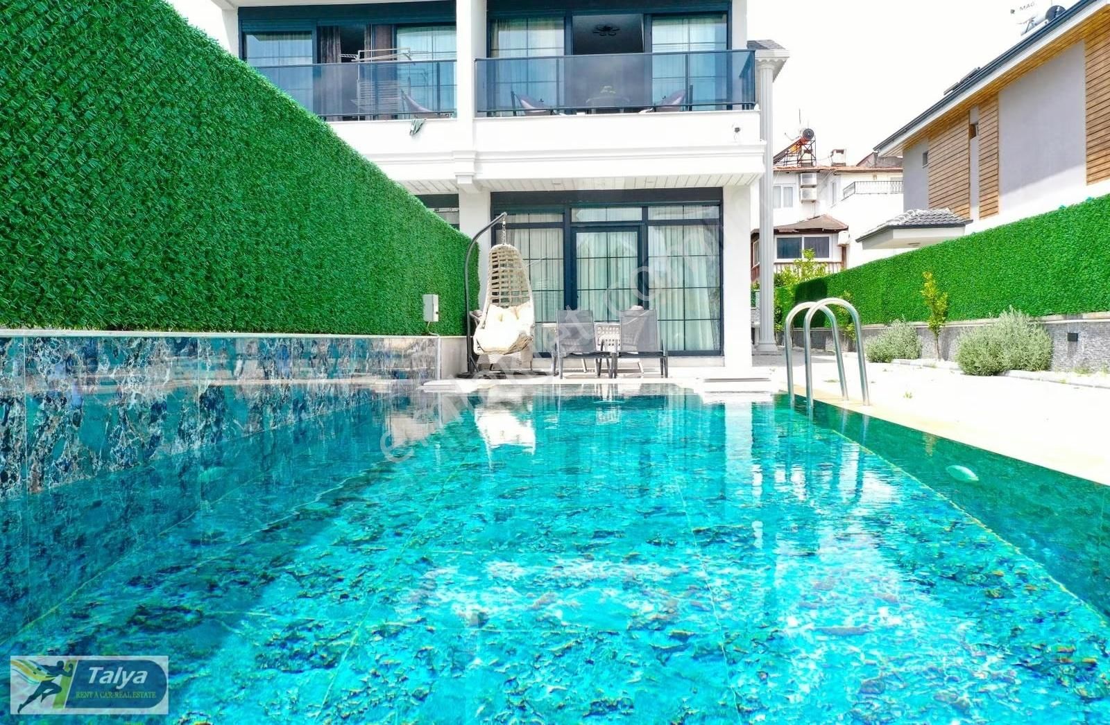 Villamız Bölge Olarak Mükkemel Yerde Ve Deniz 2 Dakika Mesafede - Görsel 13