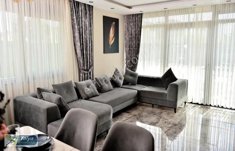 Villamız Bölge Olarak Mükkemel Yerde Ve Deniz 2 Dakika Mesafede - Görsel 3