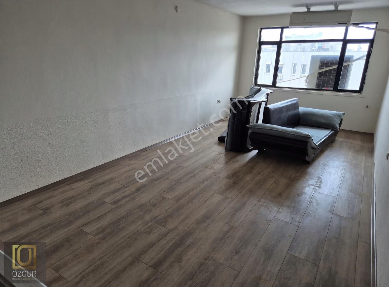 Tahılpazarında Mark Antalyaya Yakın Geniş 2 Odalı Büro Ofis Katı - Görsel 4