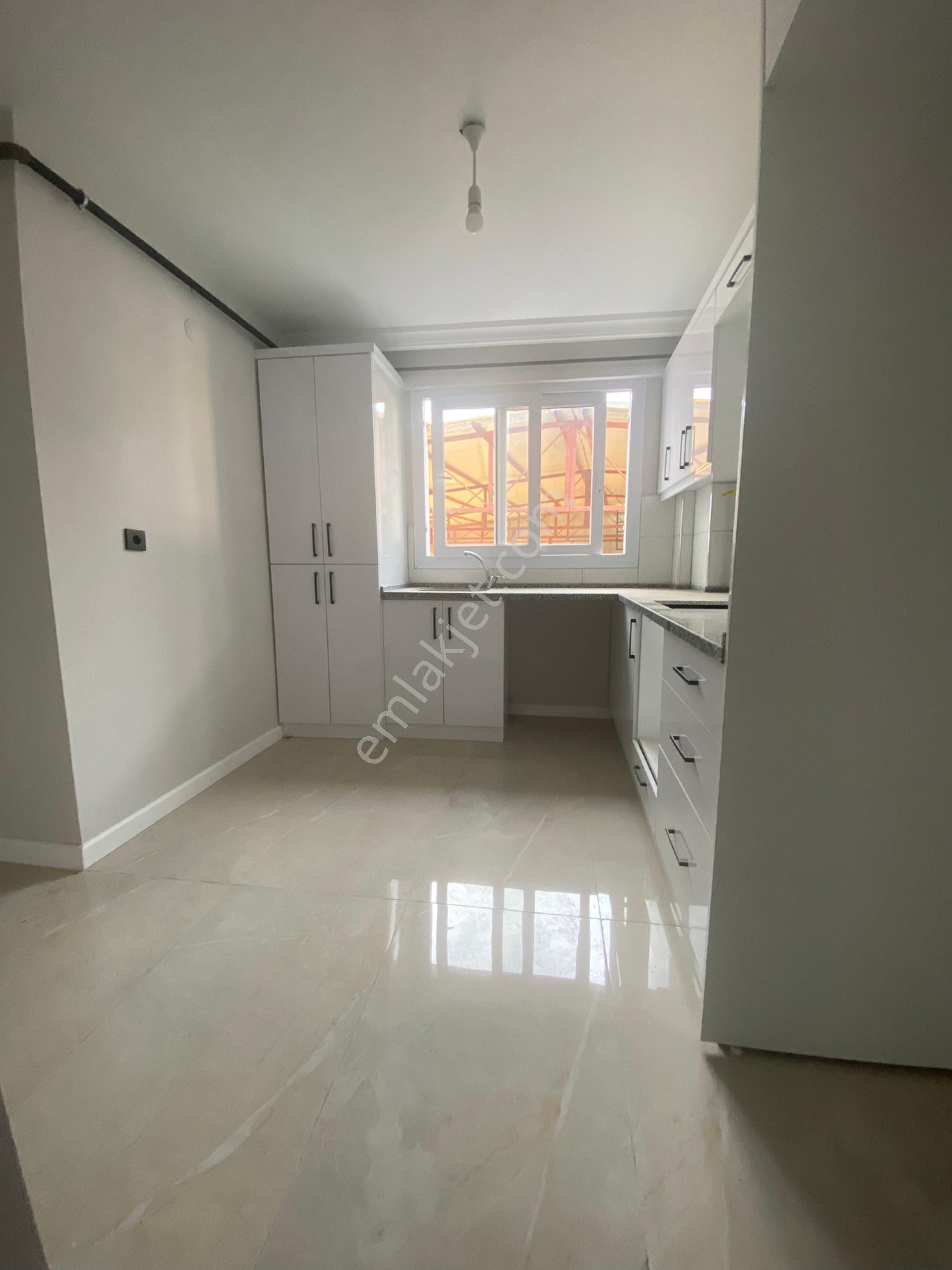 Kurtuluşda 3+1 Dubleks Daire - Görsel 13