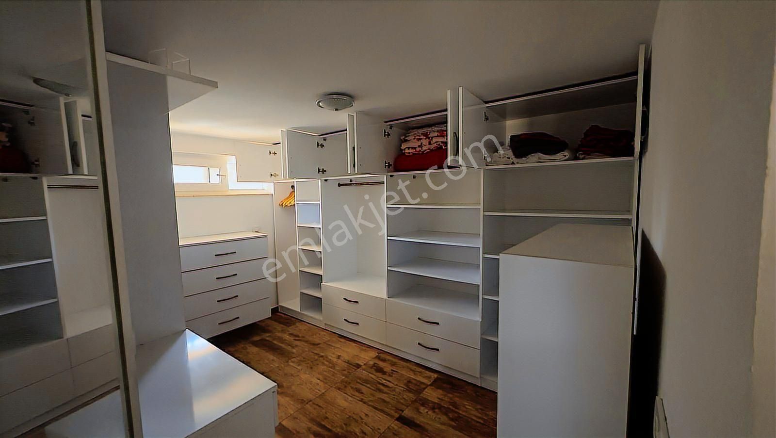 Kiriş'te Vatandaşlığa Uygun Havuzlu Sitede Satılık Villa - Görsel 8