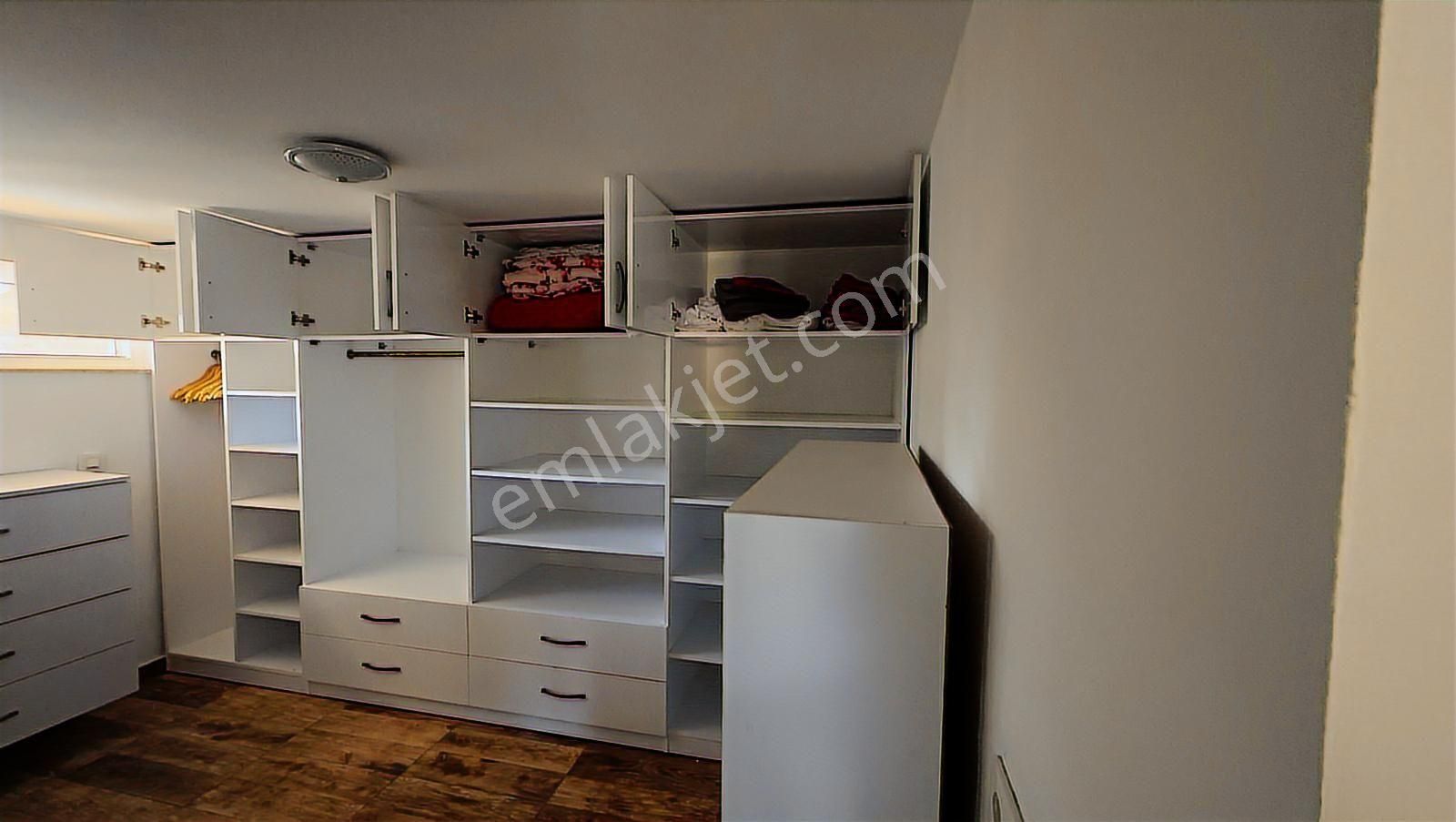 Kiriş'te Vatandaşlığa Uygun Havuzlu Sitede Satılık Villa - Görsel 7
