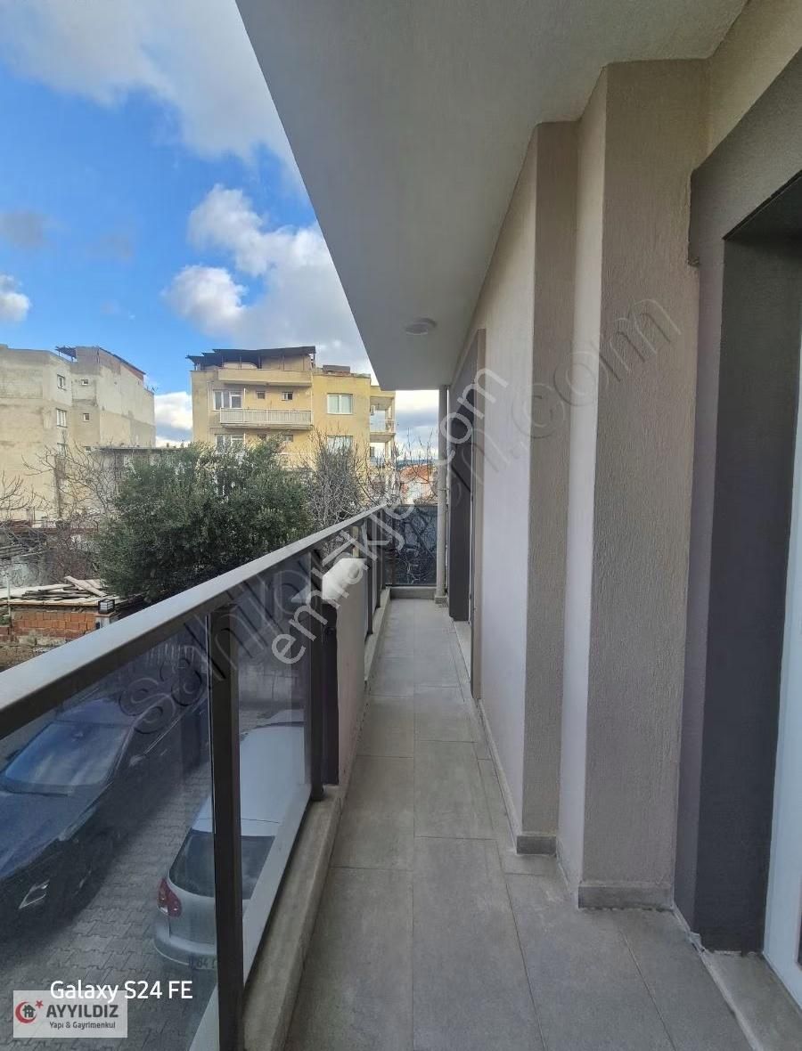 Bornova Doğanlar Da 2+1 Satılık Lüks Daire - Görsel 3