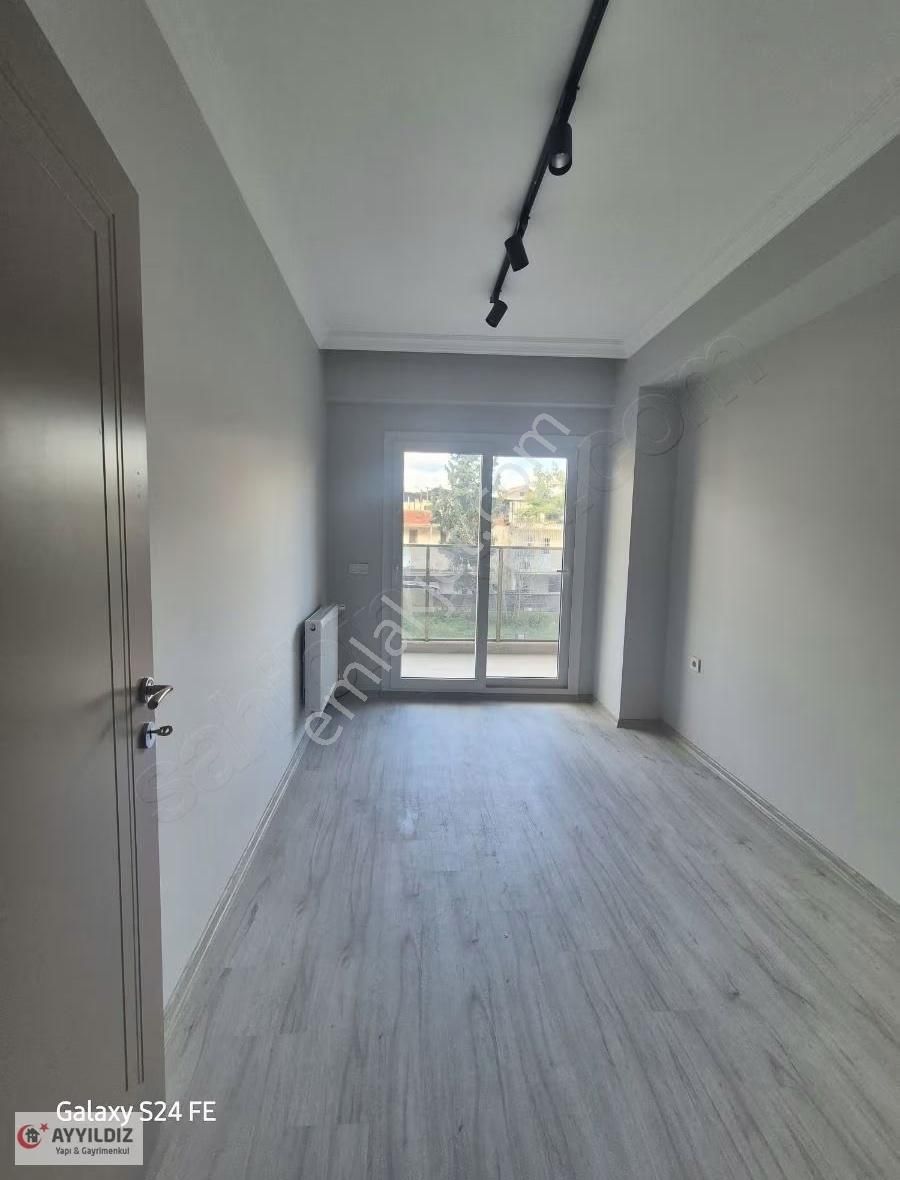 Bornova Doğanlar Da 2+1 Satılık Lüks Daire - Görsel 4