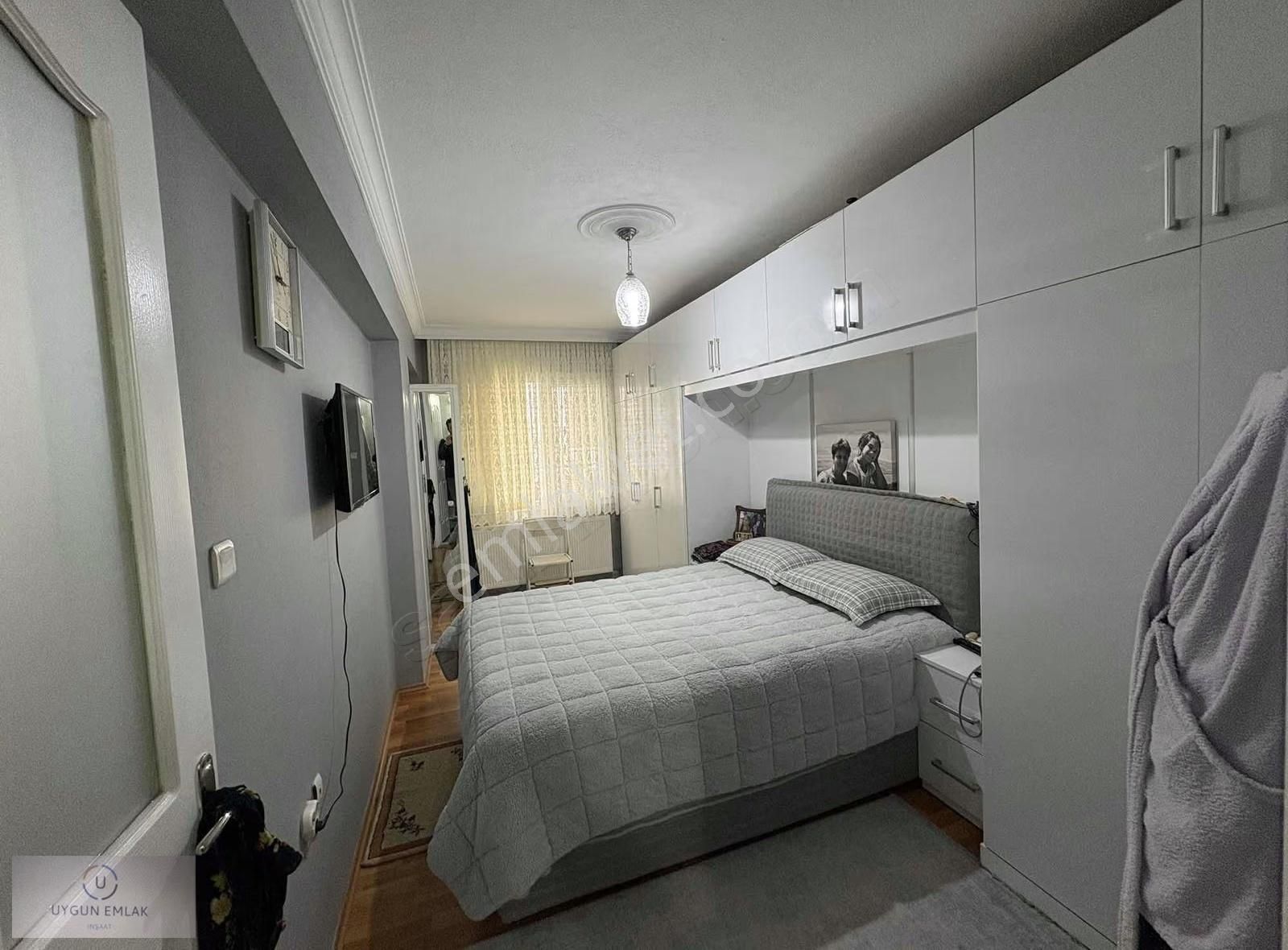 Buca İşçi Evleri Yiğitler Mah.'de 3+1 3 Cepheli Ara Kat Daire - Görsel 18