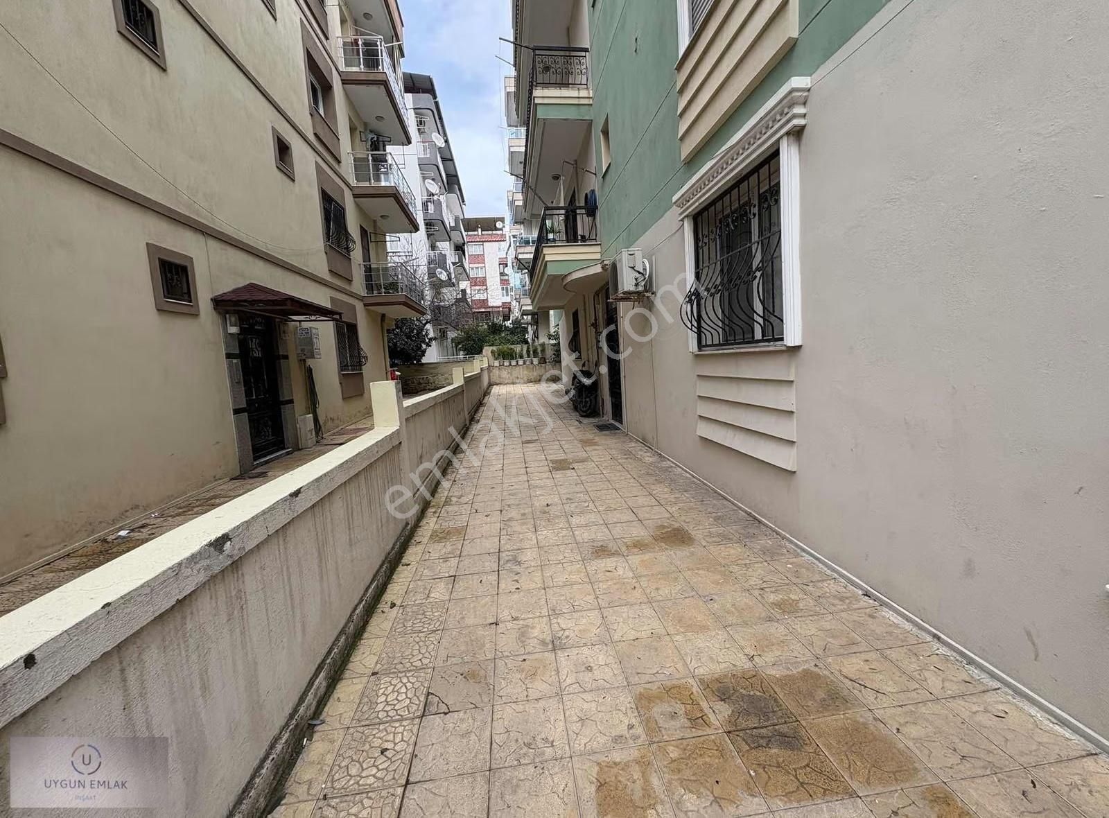 Buca İşçi Evleri Yiğitler Mah.'de 3+1 3 Cepheli Ara Kat Daire - Görsel 27