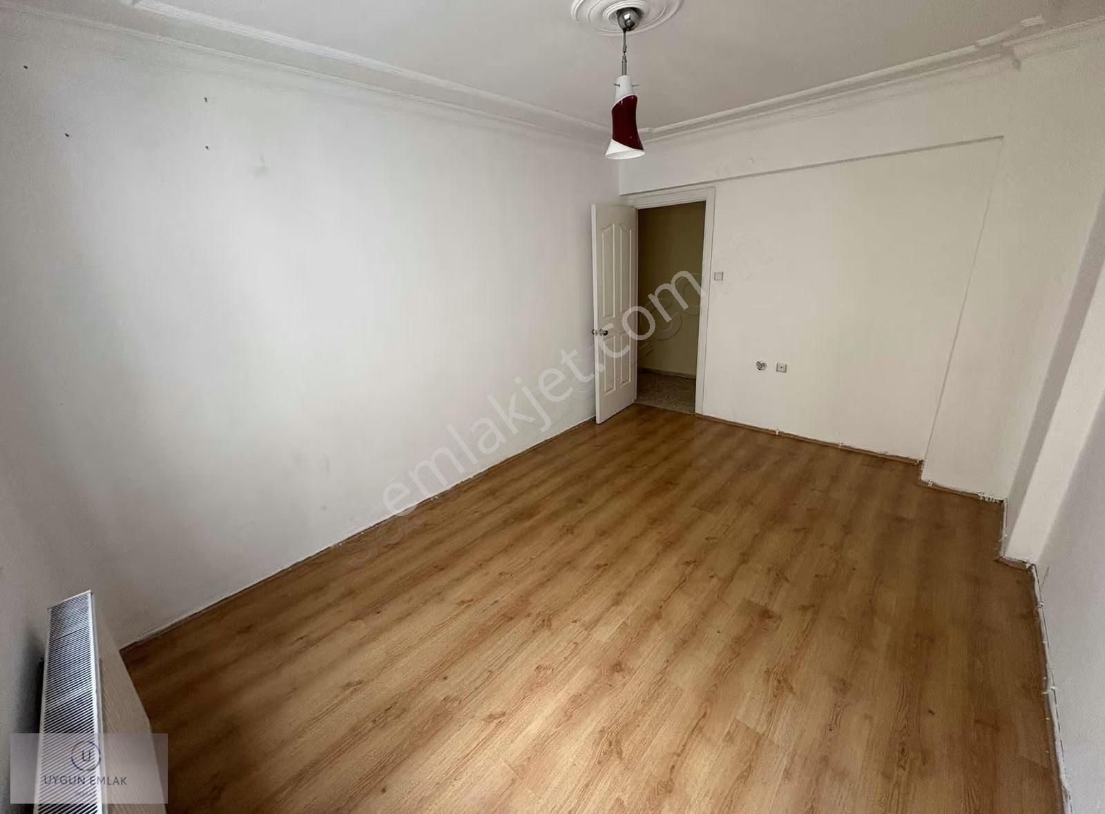 Buca Heykel Meydan Yakını 3+1 Ara Kat D.gazlı Kiralık Daire - Görsel 2