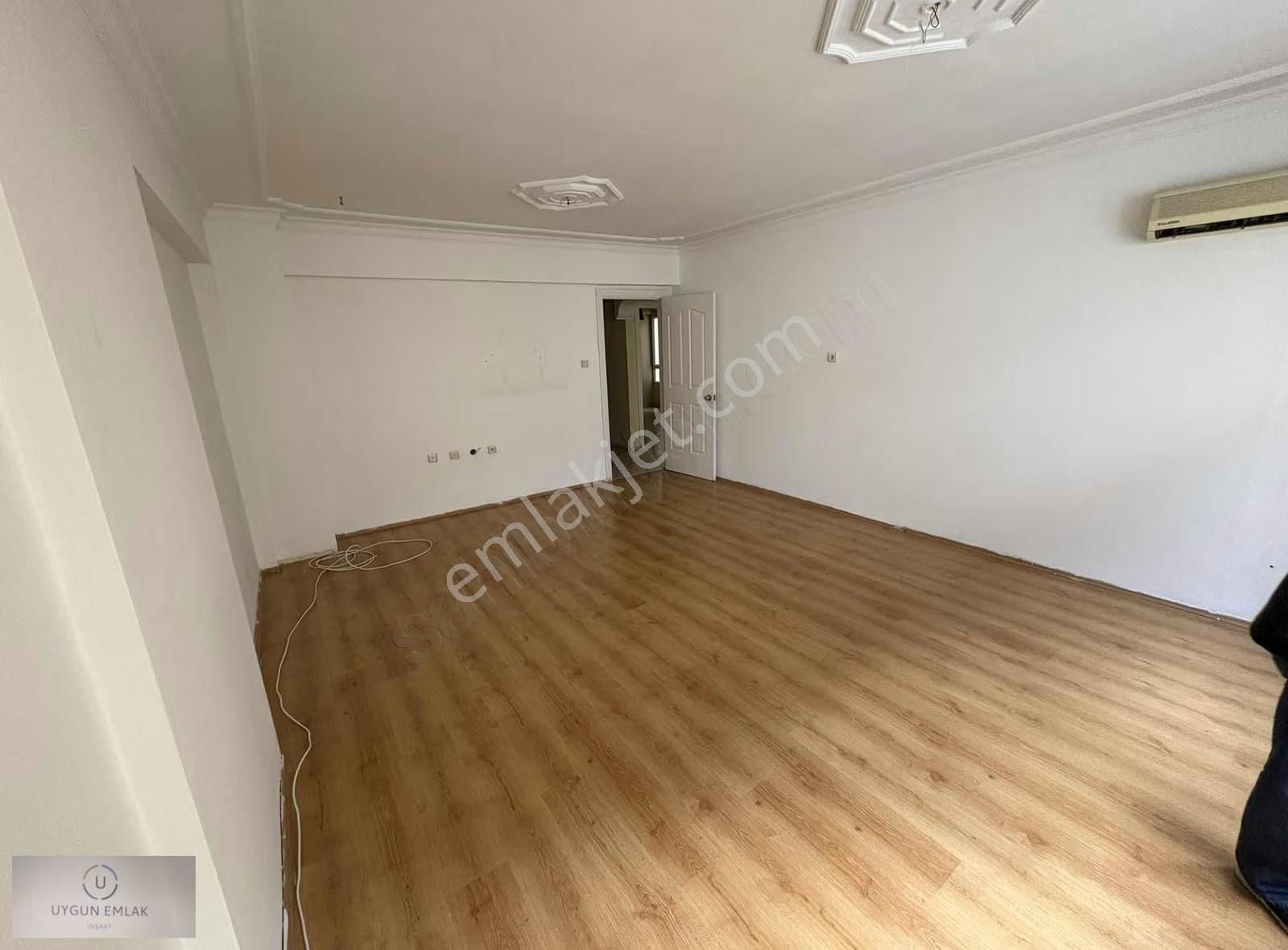 Buca Heykel Meydan Yakını 3+1 Ara Kat D.gazlı Kiralık Daire - Görsel 6