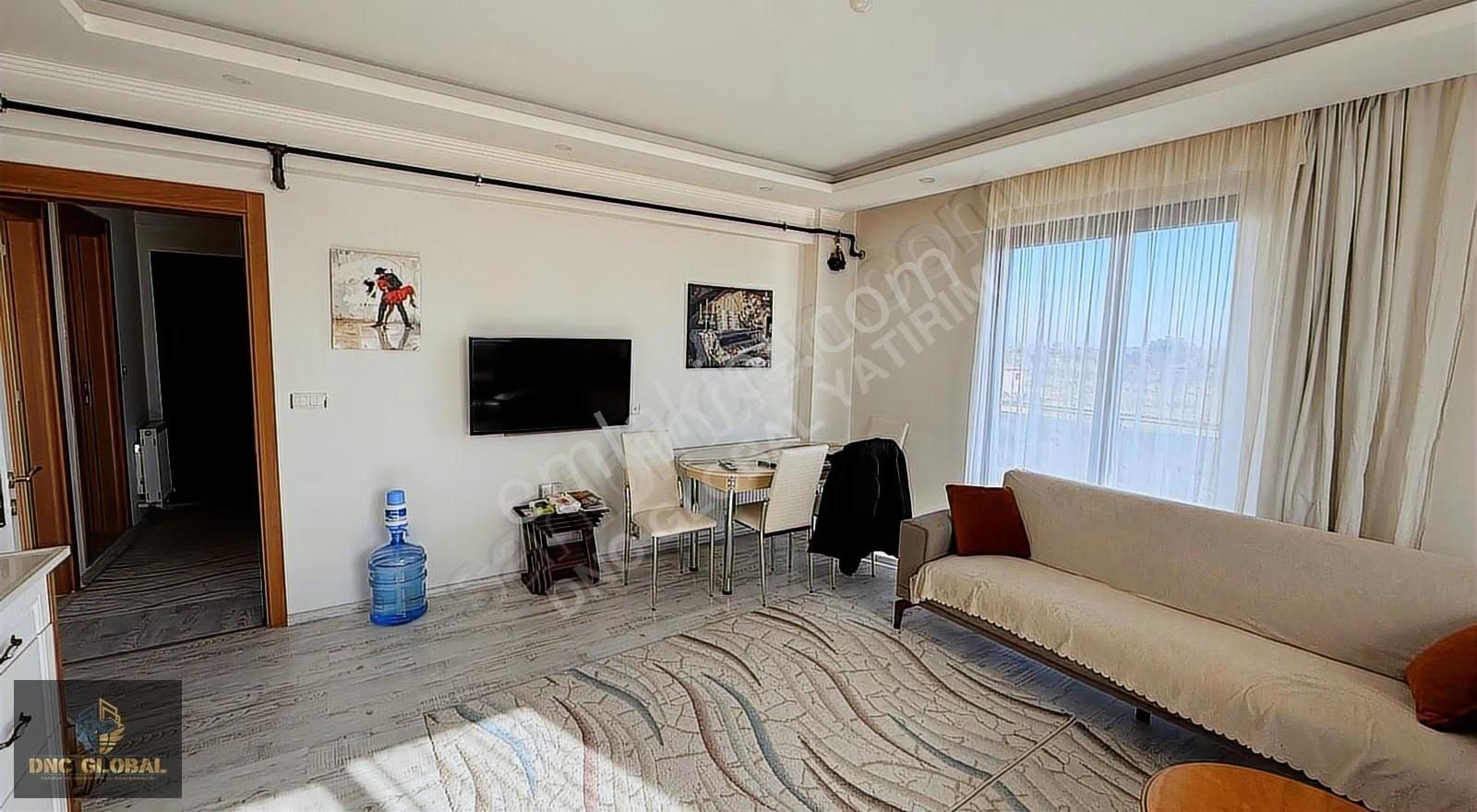 Manisa Muradiye Mah. Satılık 2+1 Açık Mutfak 75m² Daire