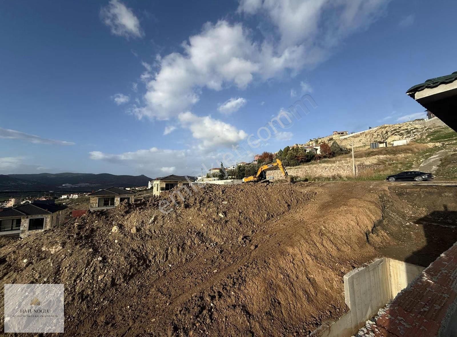 Hatunoğlu'ndan Satılık Foçaköy'de 7+1 Tripleks Villa - Görsel 19