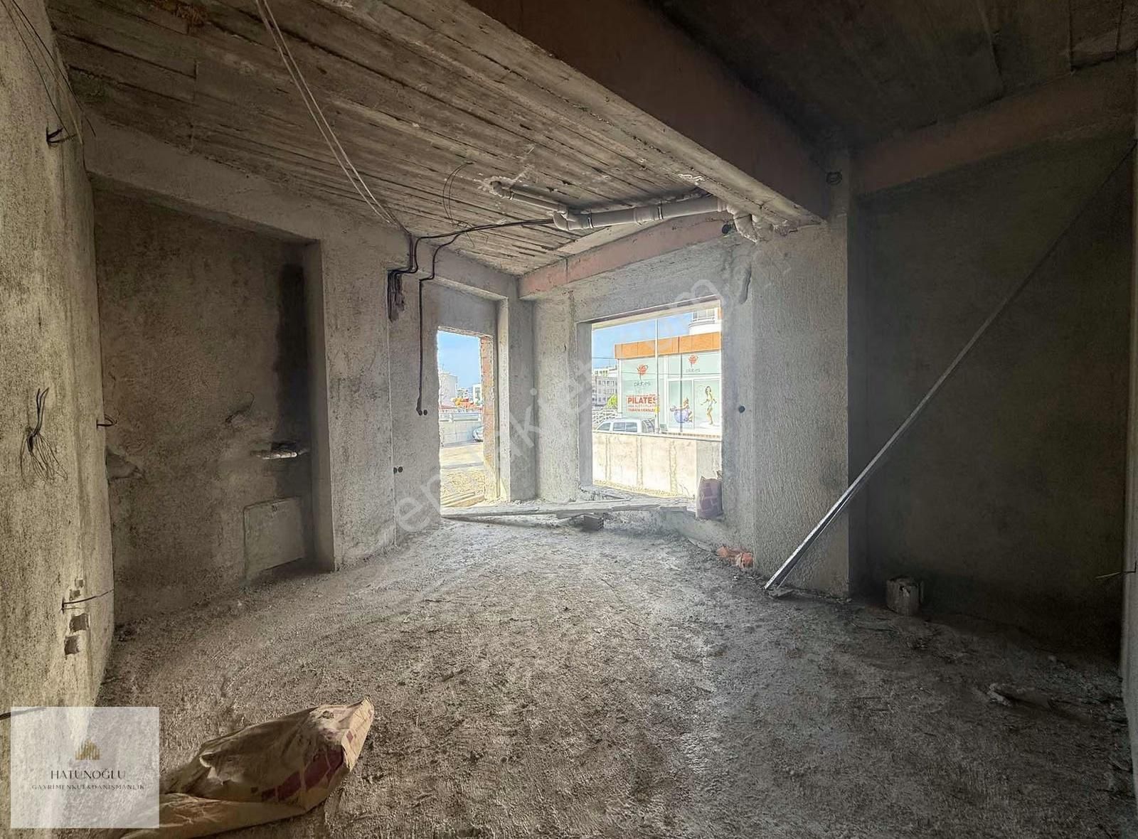 Hatunoğlu'ndan Aliağa-çanakkale Yoluna Cephe Bahçeli 1+1'ler - Görsel 9