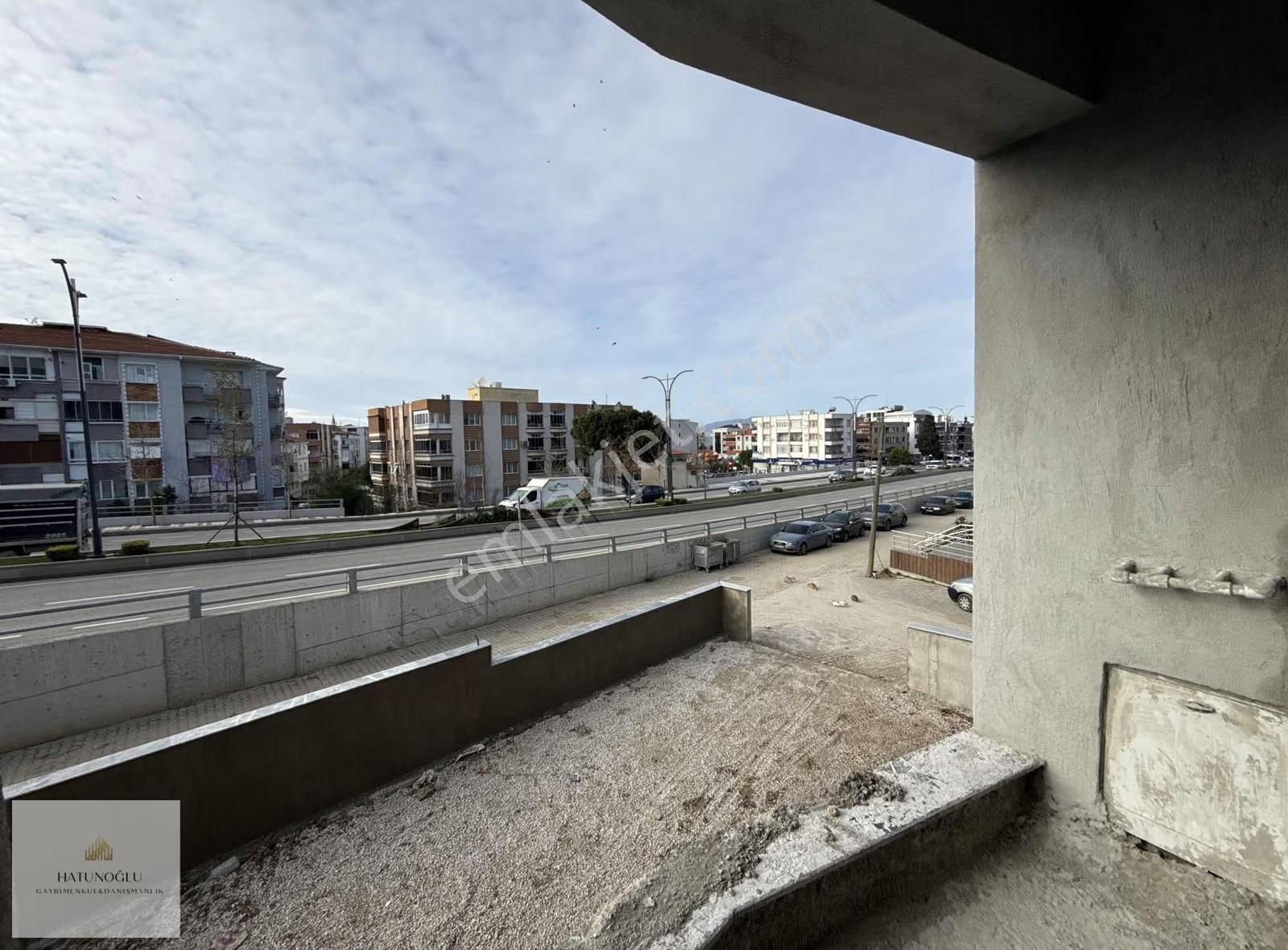 Hatunoğlu'ndan Aliağa-çanakkale Yoluna Cephe Arakat 1+1'ler - Görsel 10