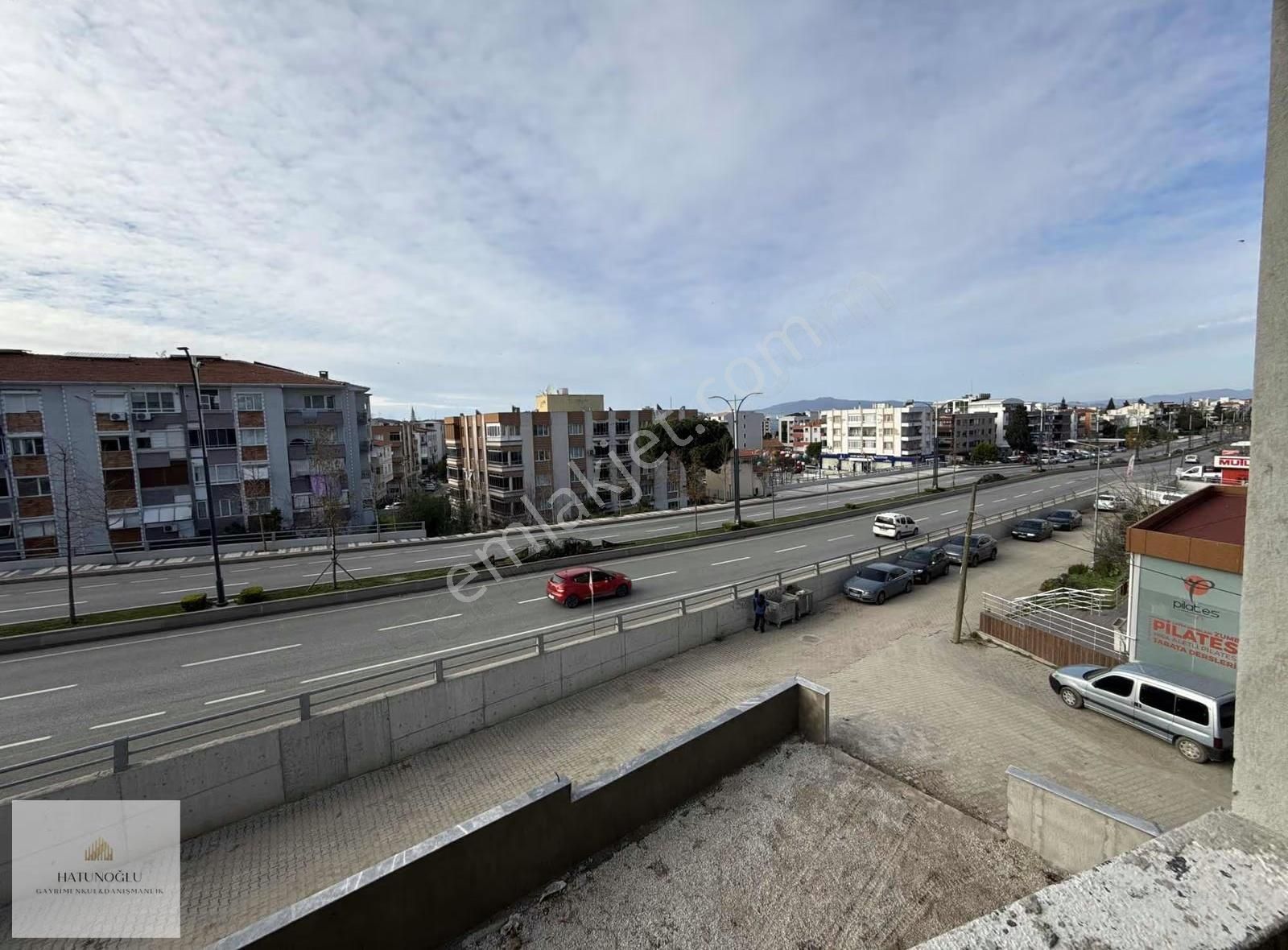 Hatunoğlu'ndan Aliağa-çanakkale Yoluna Cephe Arakat 1+1'ler - Görsel 5