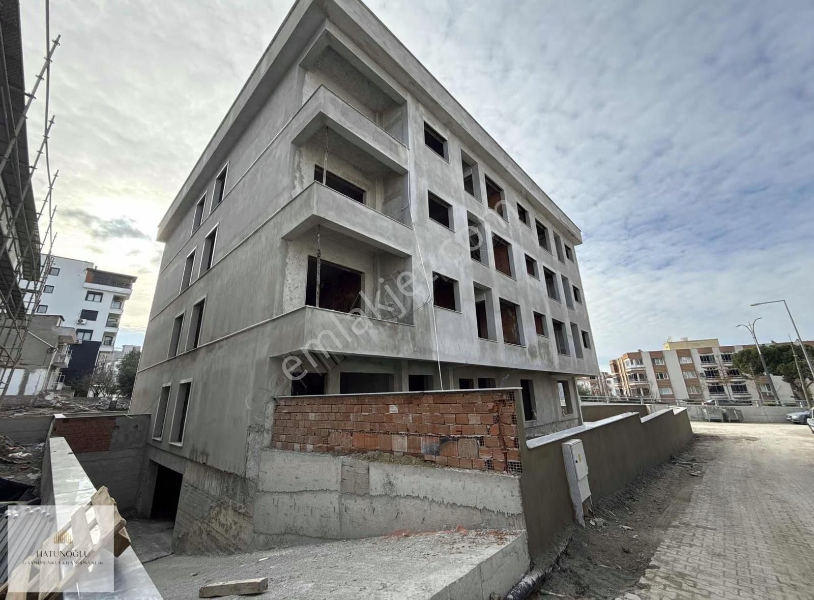 Hatunoğlu'ndan Aliağa-çanakkale Yoluna Cephe Arakat 1+1'ler