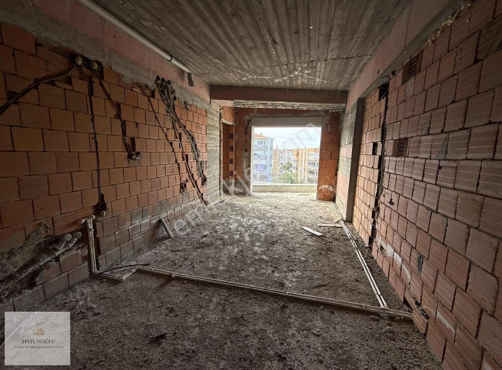 Hatunoğlu'ndan Aliağa-çanakkale Yoluna Cephe Arakat 1+1'ler - Görsel 24