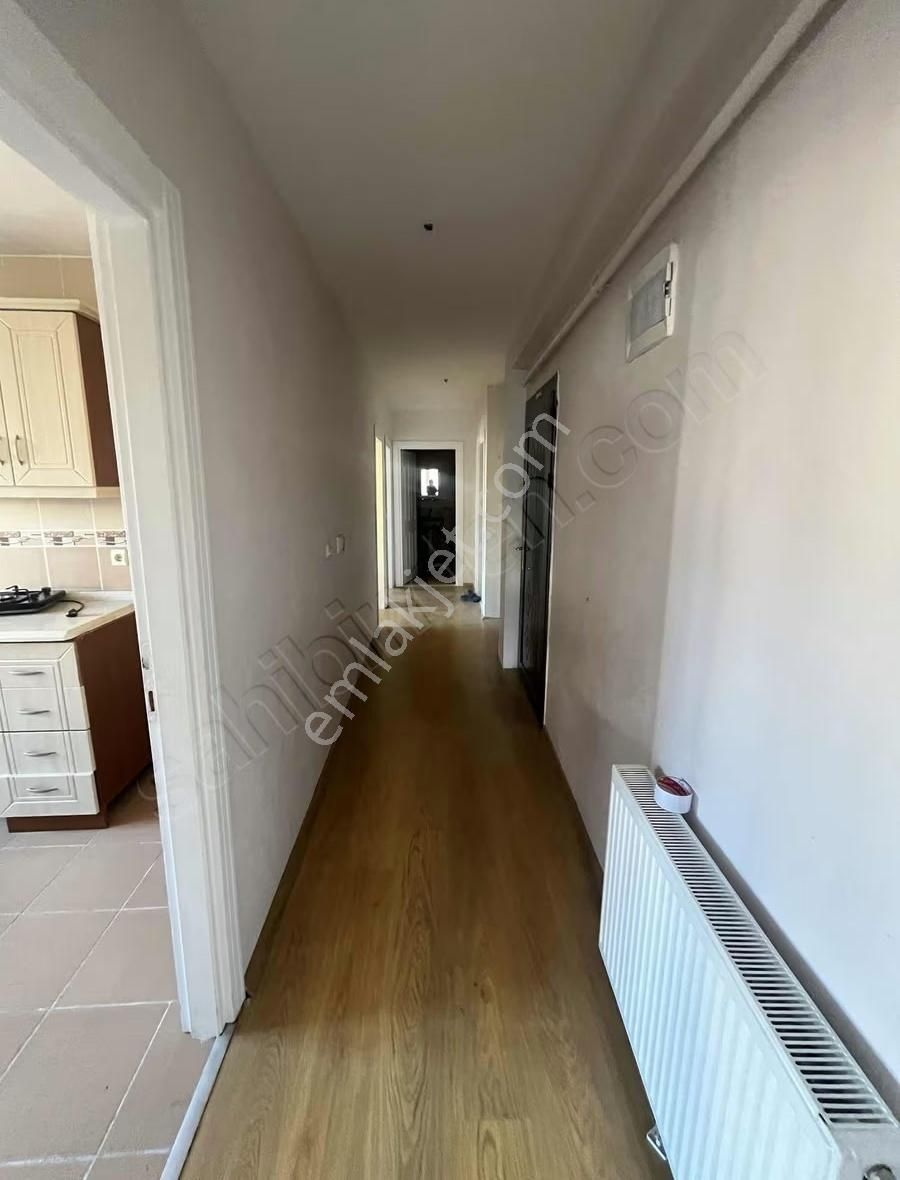 Tatlı Kuyumh Vakıf İlk Okulu Karşısı 2+1 Asansörlü Kat 4 - Görsel 3