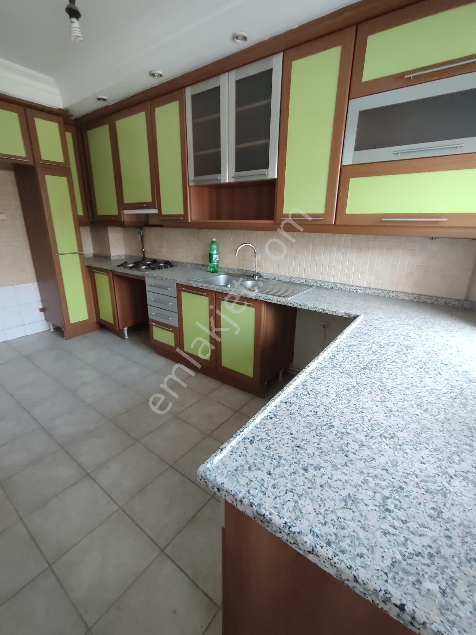 Kaan Emlaktan Kınıklı Bursa Caddesine Yakın Arakat 3+1 Öncephe Depozitosuz Daire - Görsel 17