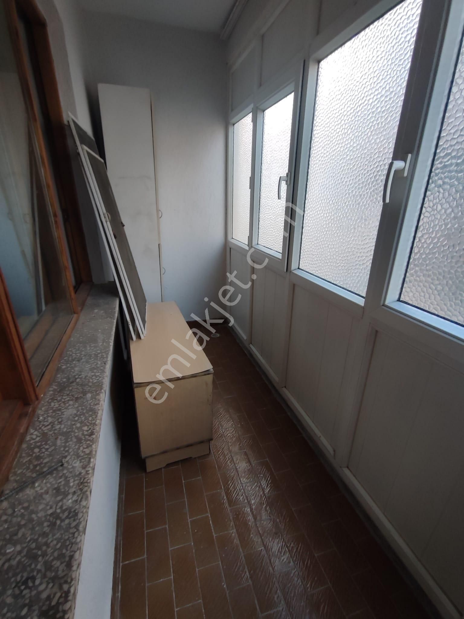 Kaan Emlaktan Kınıklı Bursa Caddesine Yakın Arakat 3+1 Öncephe Depozitosuz Daire - Görsel 11