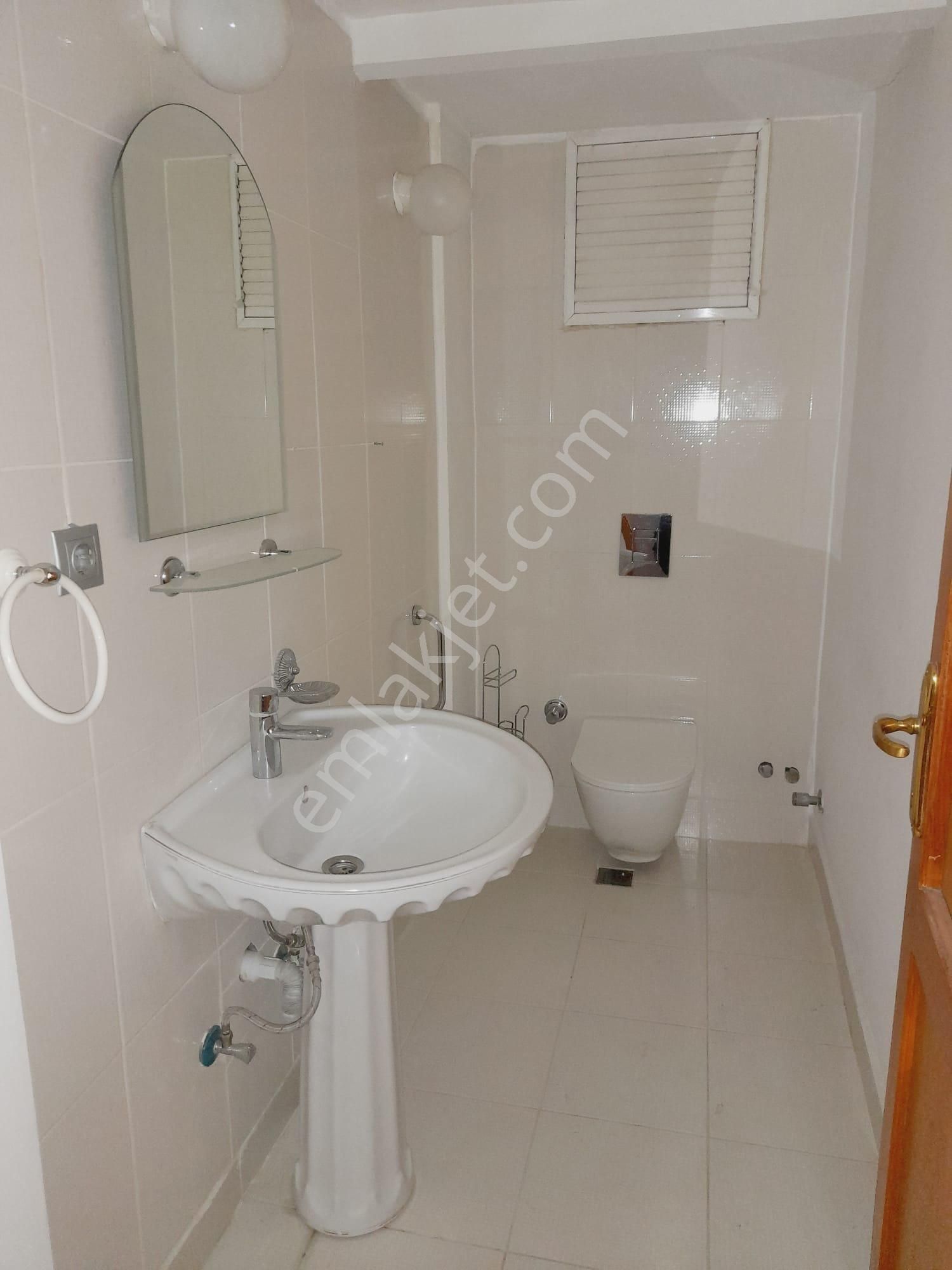 Kaan Emlaktan Kınıklı Bursa Caddesine Yakın Arakat 3+1 Öncephe Depozitosuz Daire - Görsel 3