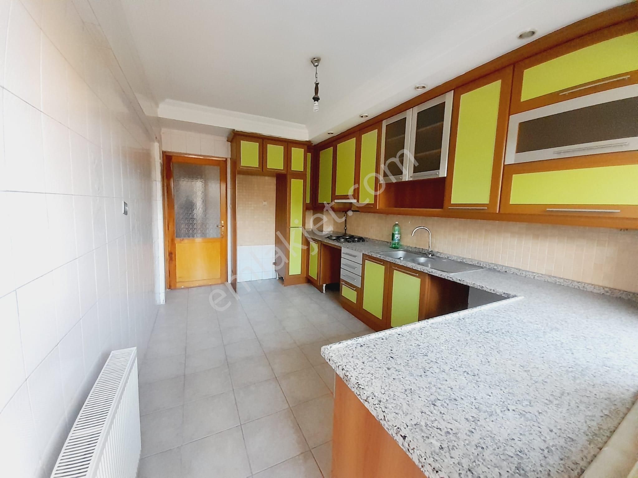 Kaan Emlaktan Kınıklı Bursa Caddesine Yakın Arakat 3+1 Öncephe Depozitosuz Daire - Görsel 19