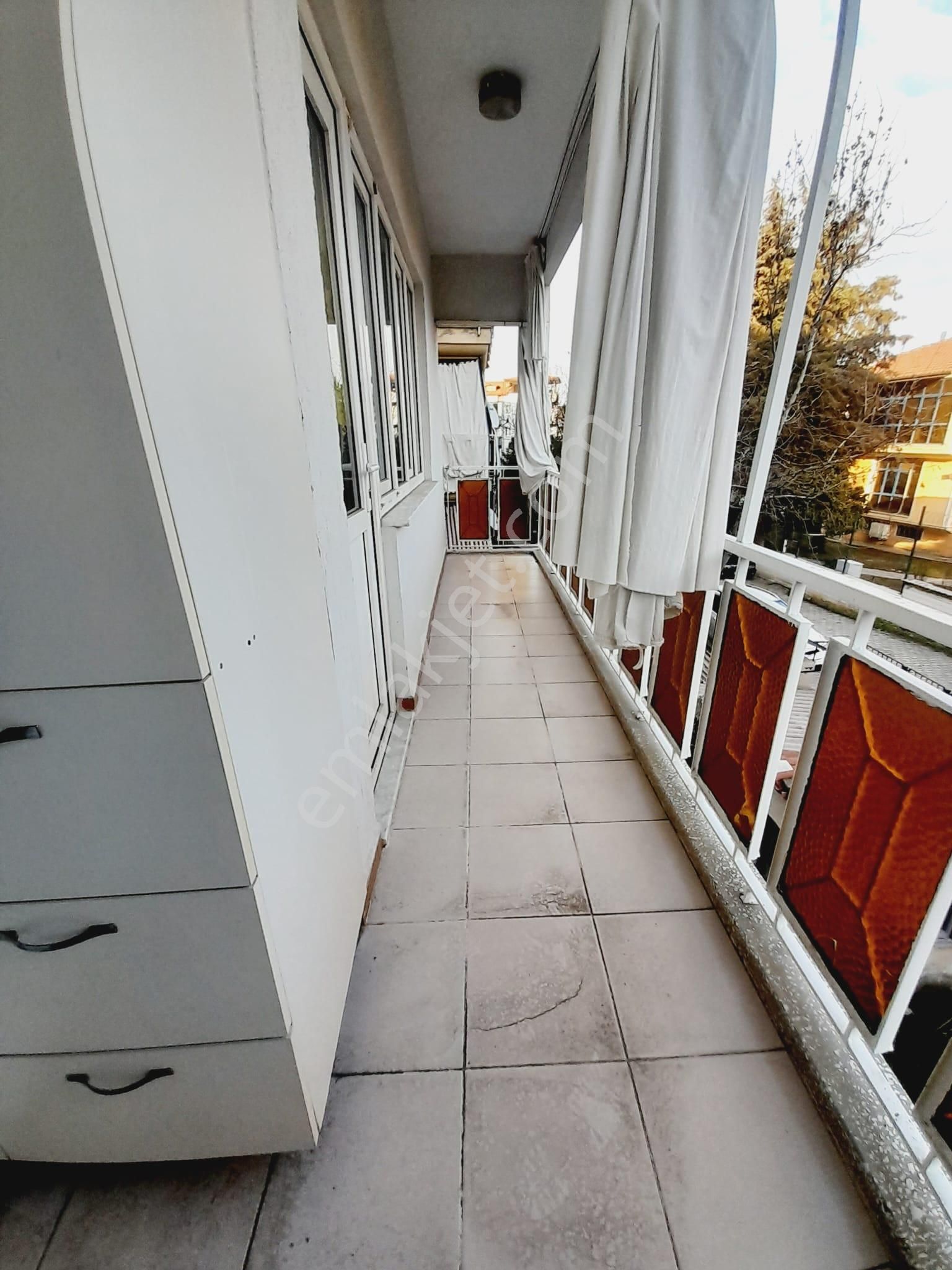 Kaan Emlaktan Kınıklı Bursa Caddesine Yakın Arakat 3+1 Öncephe Depozitosuz Daire - Görsel 18